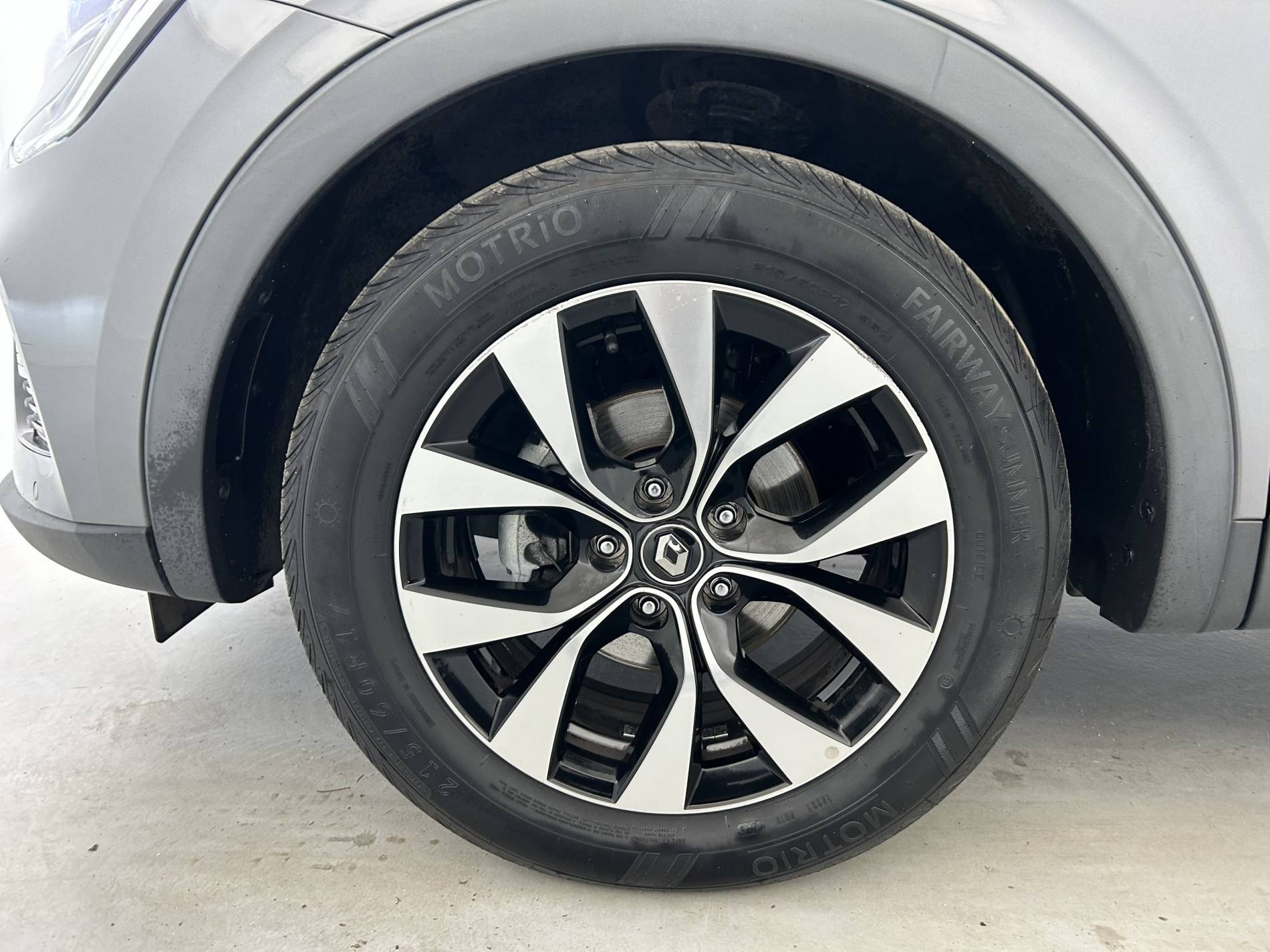 Vente en ligne Renault Arkana  mild hybrid 140 EDC FAP - 22 au prix de 18 790 €