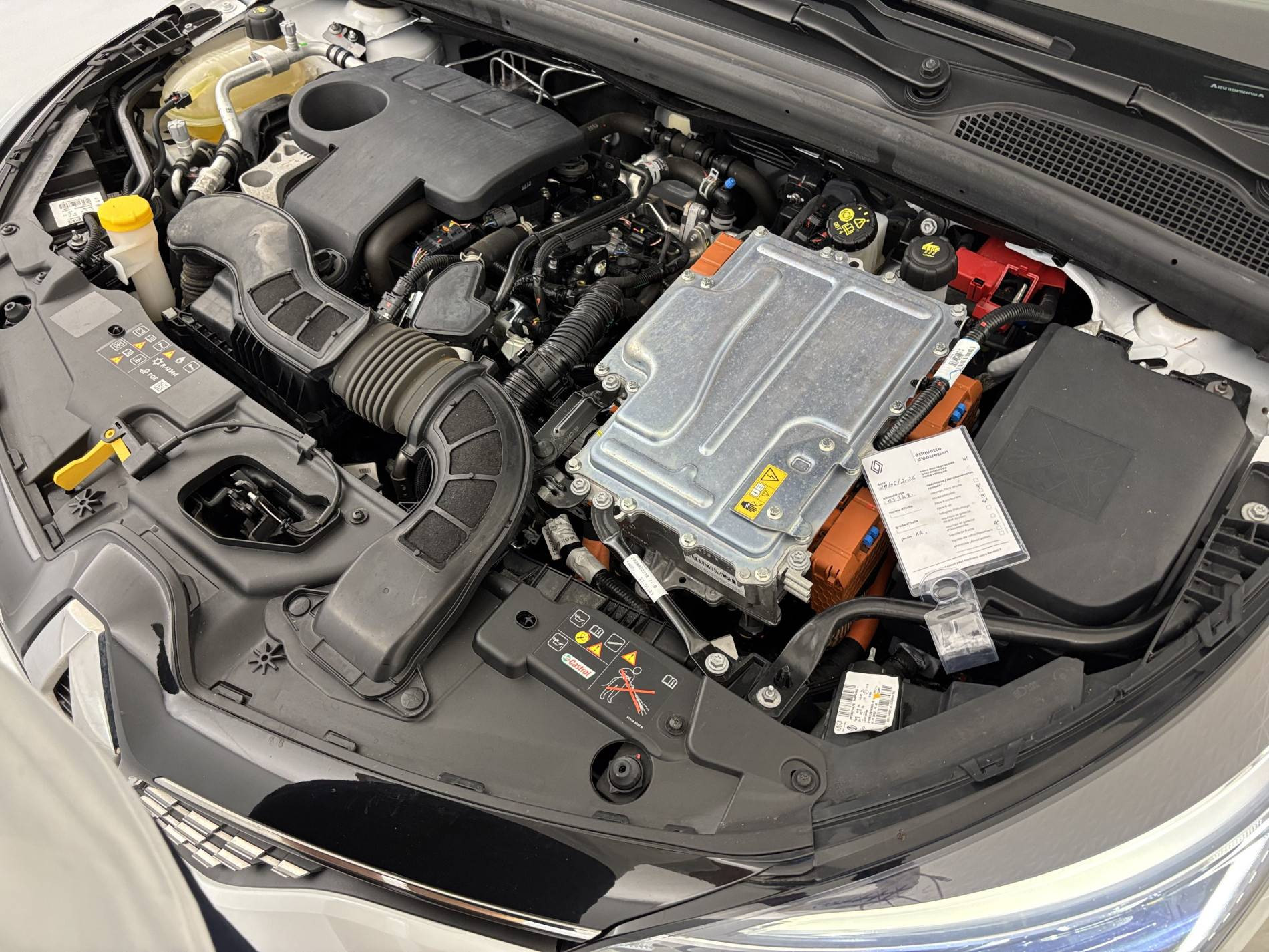 Vente en ligne Renault Clio 5 Clio E-Tech full hybrid 145 au prix de 15 890 €