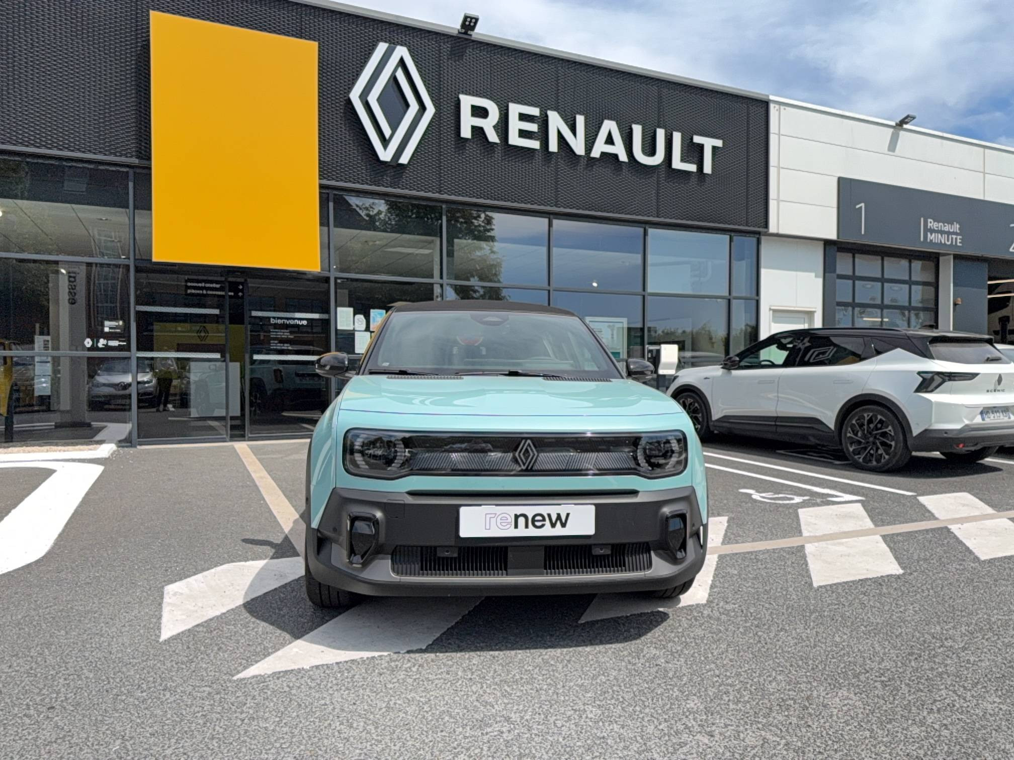 Vente en ligne Renault R4 E-Tech  150 ch autonomie confort au prix de 39 790 €