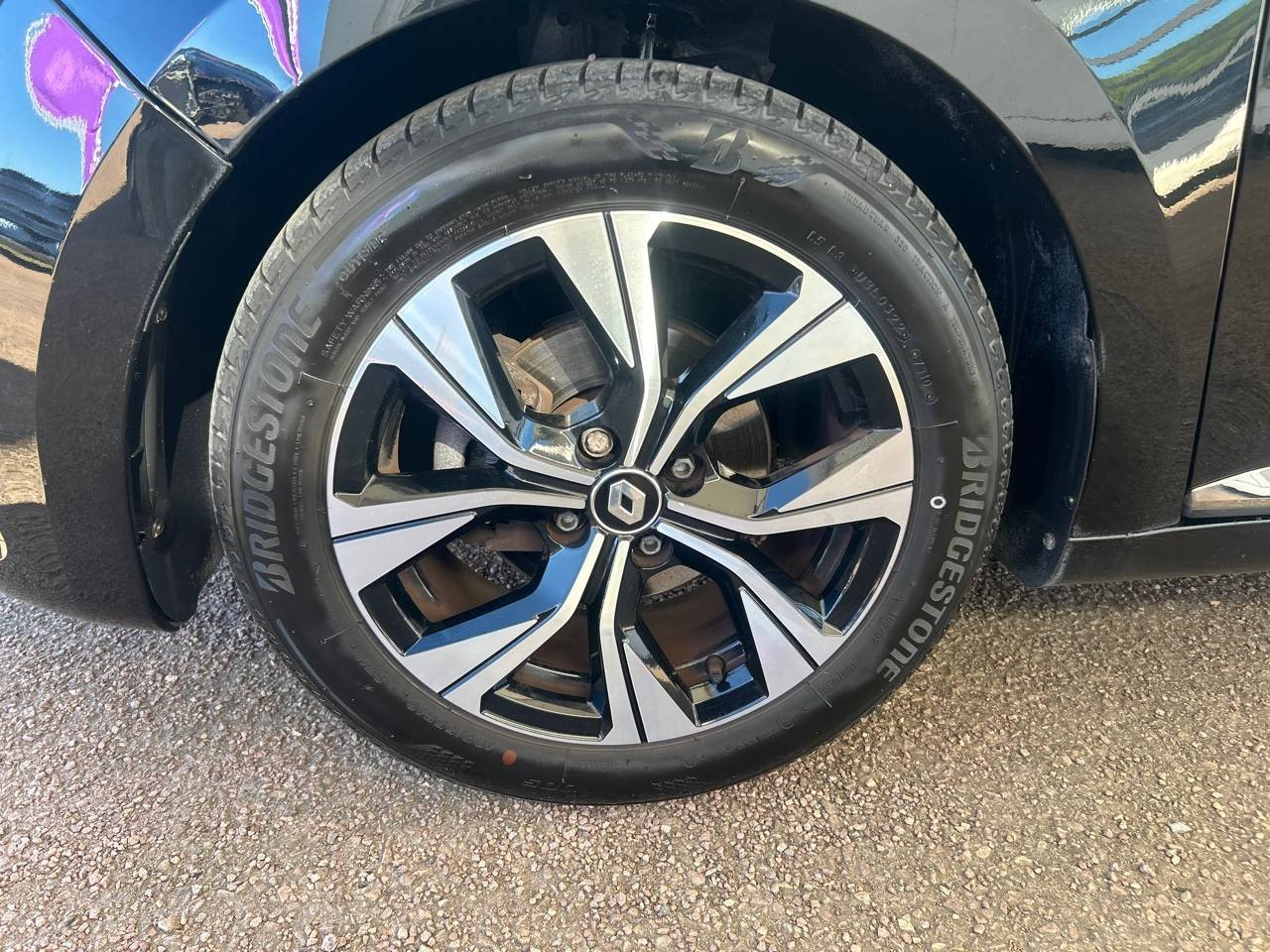 Vente en ligne Renault Clio 5 Clio TCe 90 - 21N au prix de 14 990 €