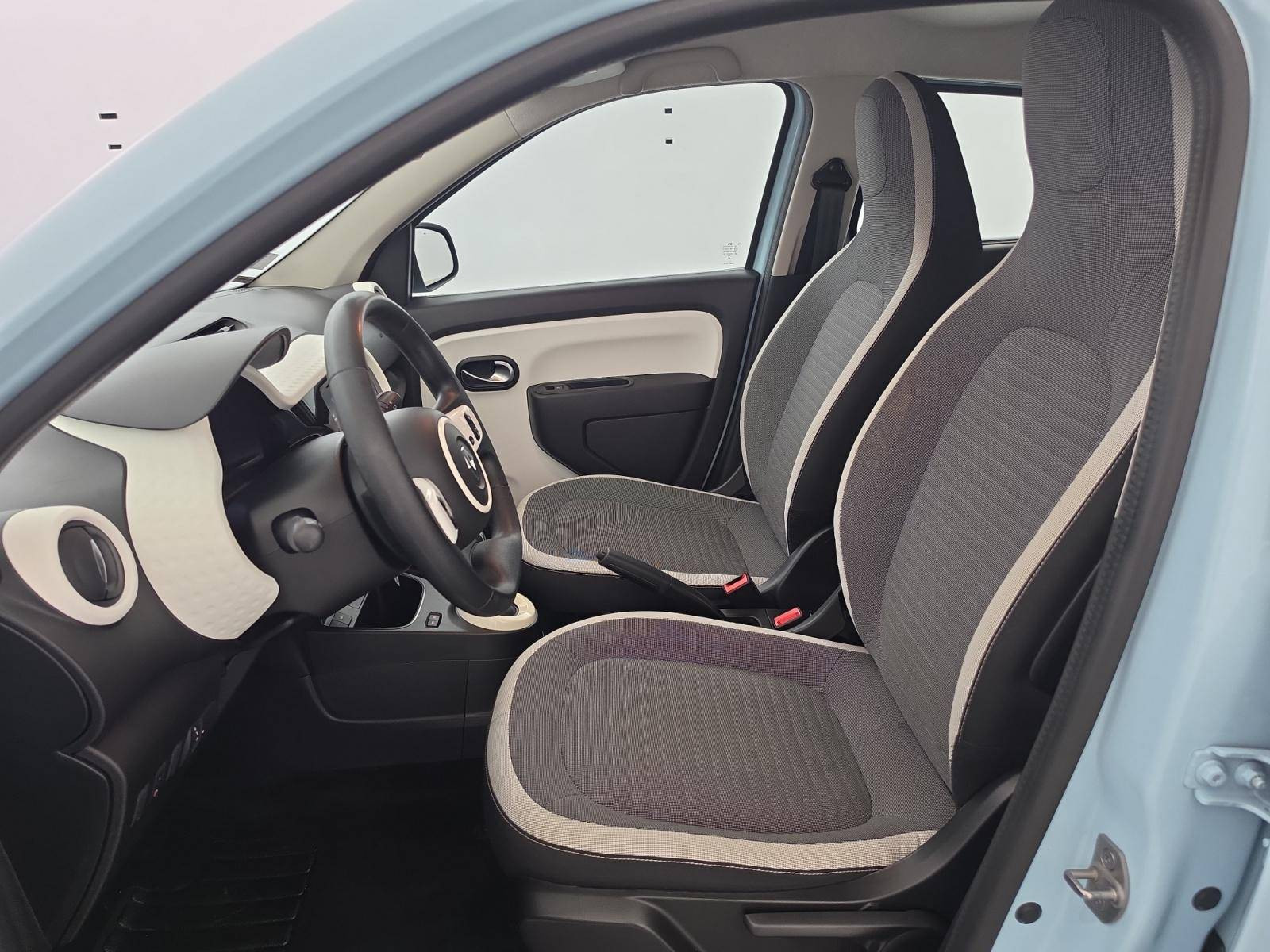 Vente en ligne Renault Twingo Electrique Twingo III E-Tech au prix de 11 990 €