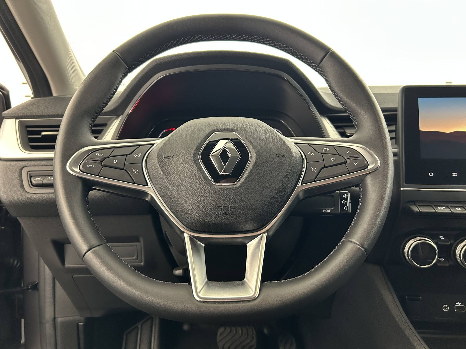 Vente en ligne Renault Captur  mild hybrid 160 EDC au prix de 20 490 €