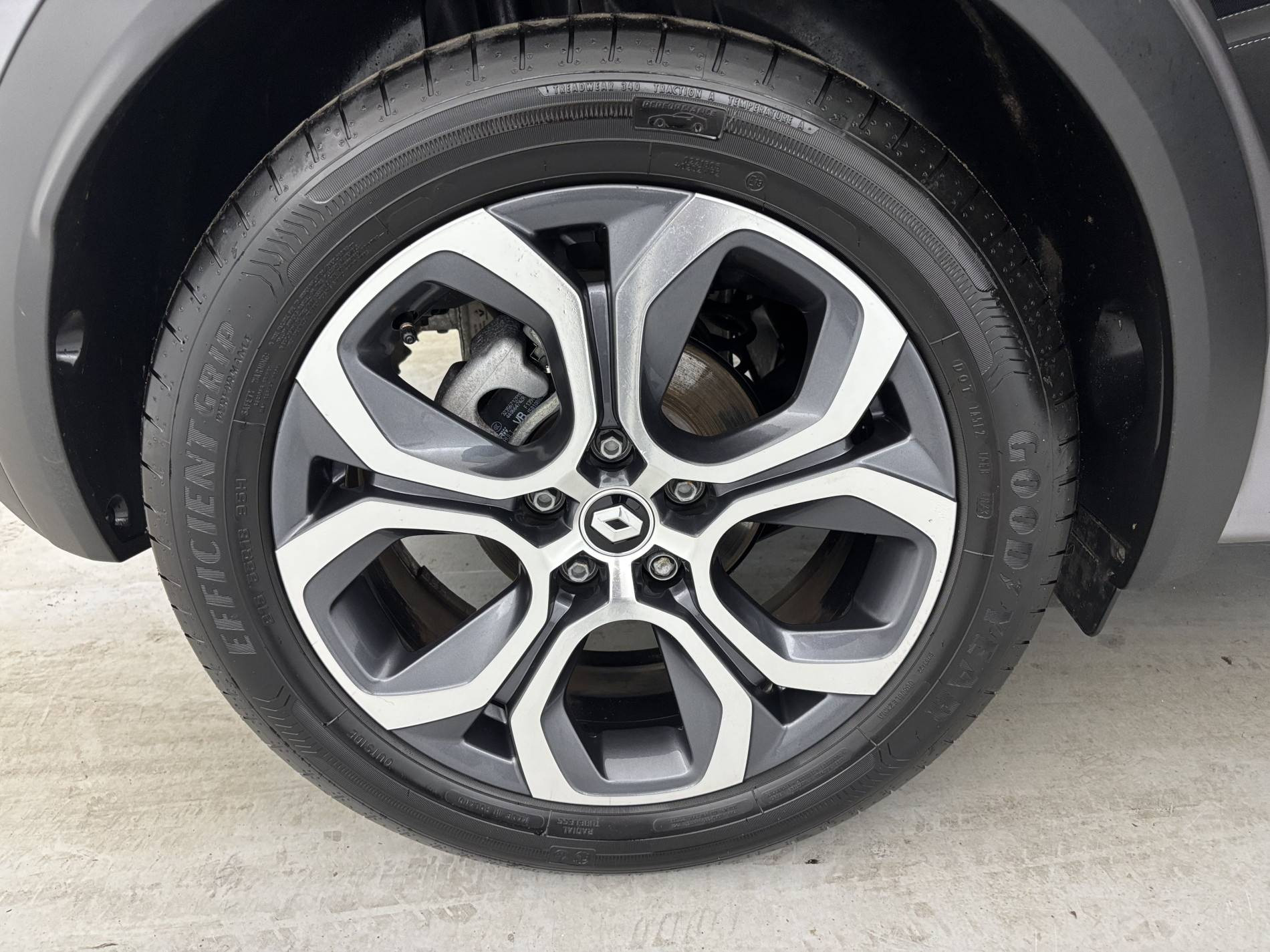 Vente en ligne Renault Captur  E-Tech full hybrid 145 au prix de 20 890 €