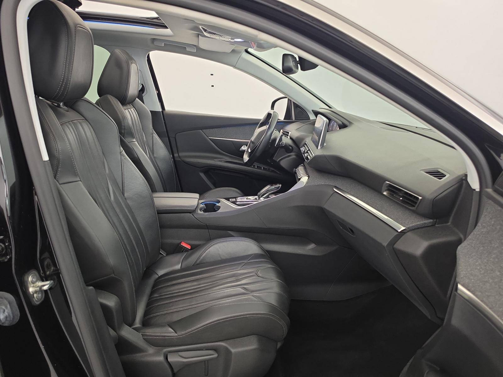 Vente en ligne Peugeot 3008  BlueHDi 130ch S&S EAT8 au prix de 17 990 €