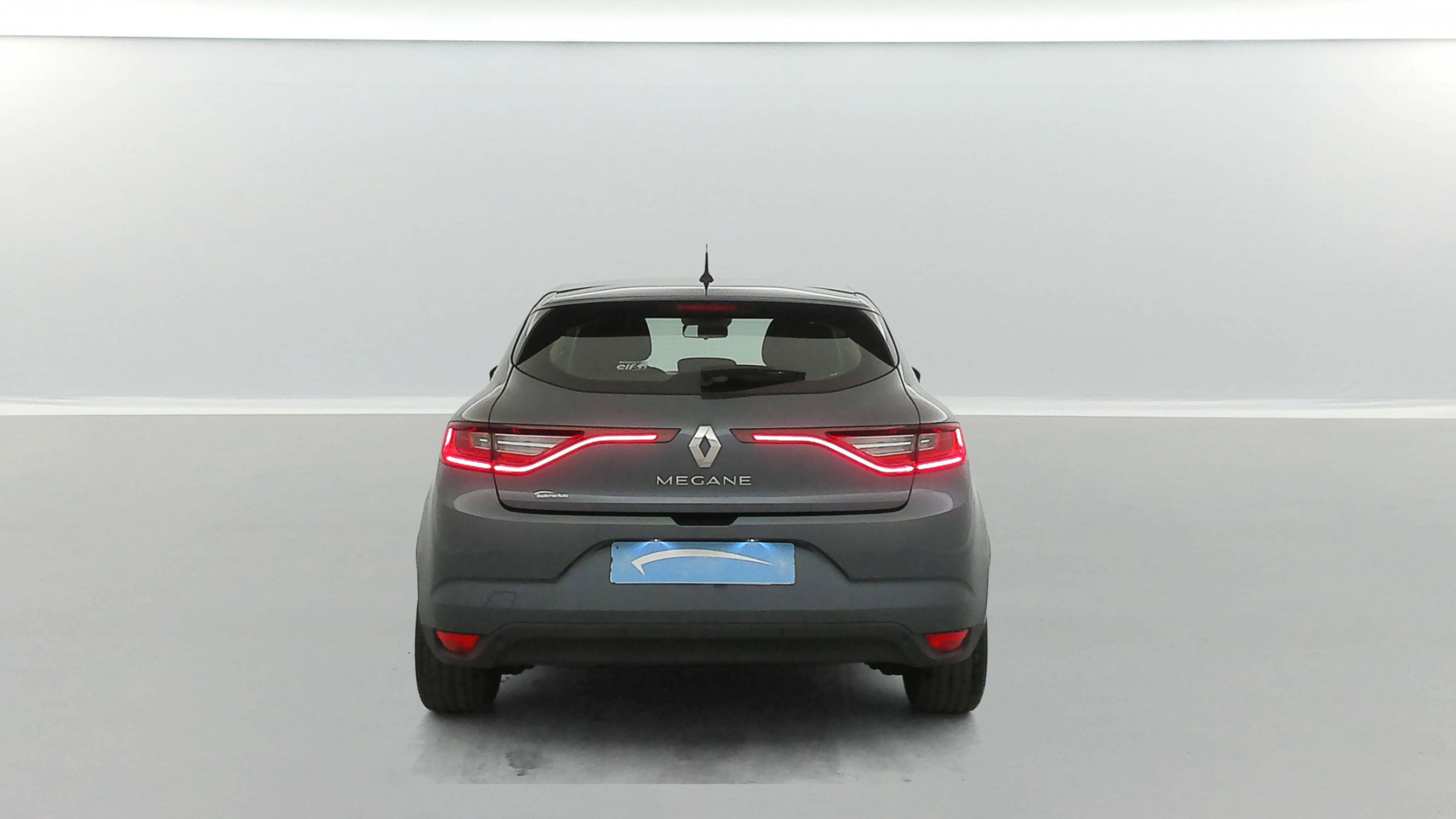 Vente en ligne Renault Megane 4 Mégane IV Berline Blue dCi 115 EDC au prix de 14 790 €