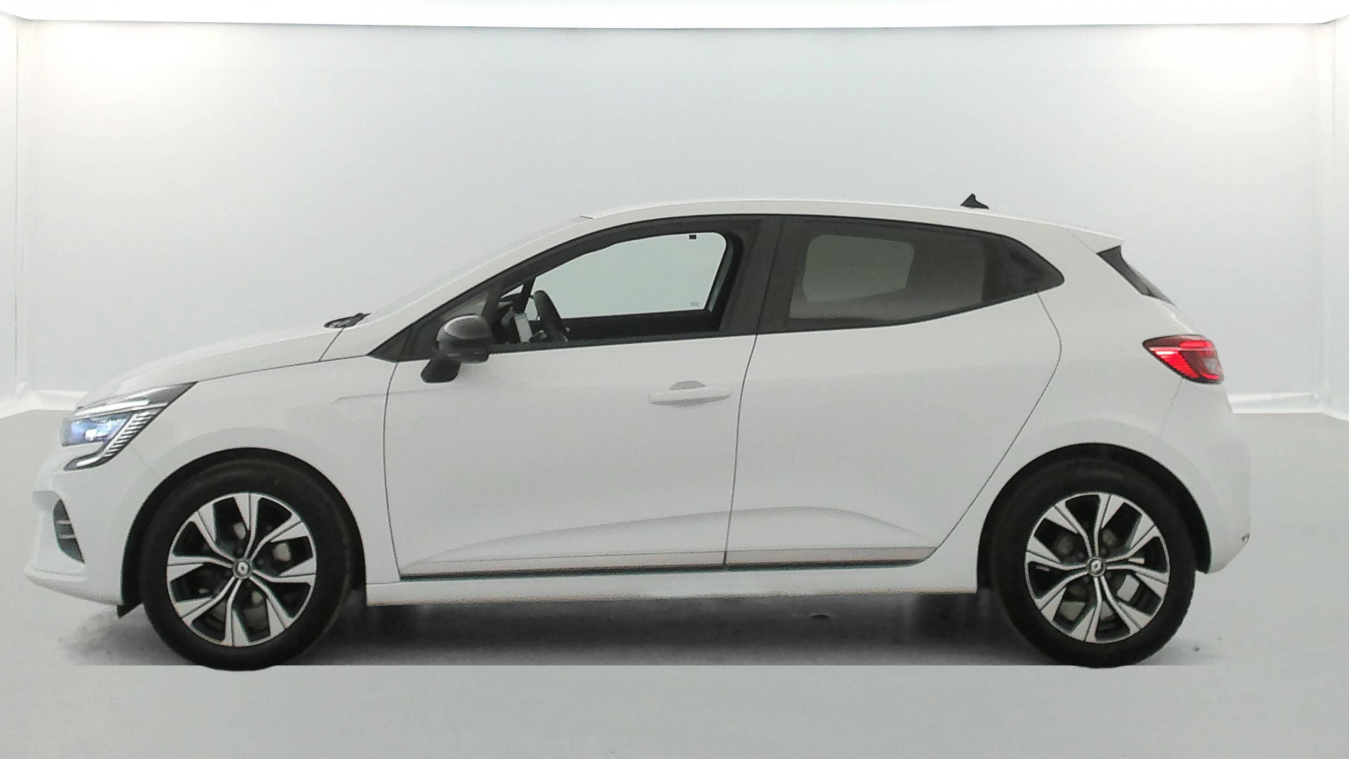 Vente en ligne Renault Clio 5 Clio TCe 100 GPL au prix de 13 690 €