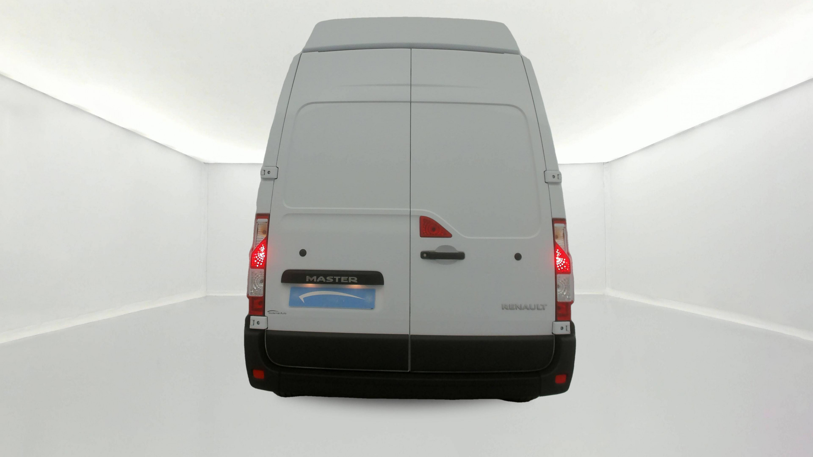 Vente en ligne Renault Master Fourgon MASTER FGN TRAC F3500 L3H3 BLUE DCI 135 au prix de 30 000 €