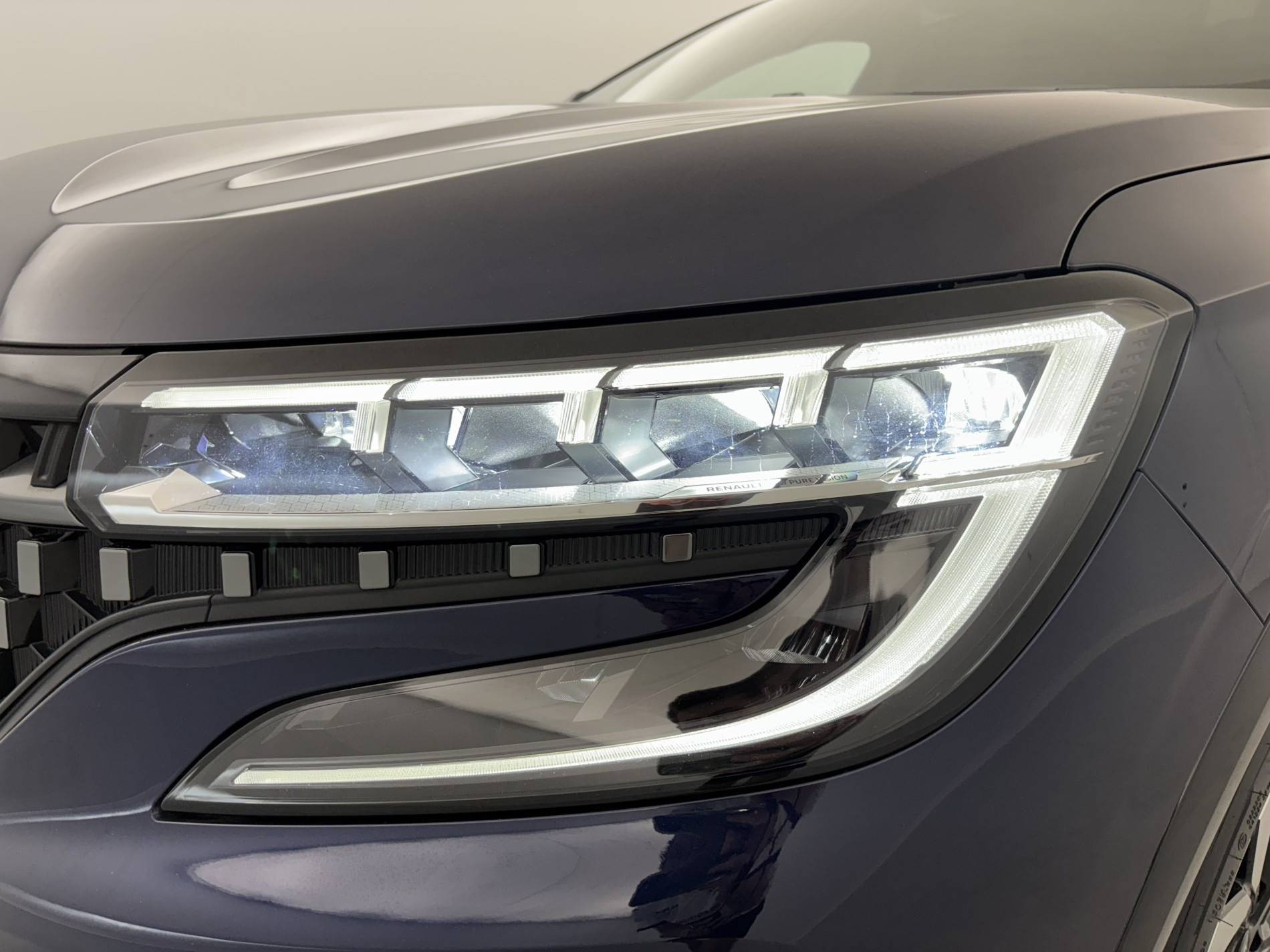 Vente en ligne Renault Espace Espace E-Tech full hybrid 200 GSR2 au prix de 36 690 €
