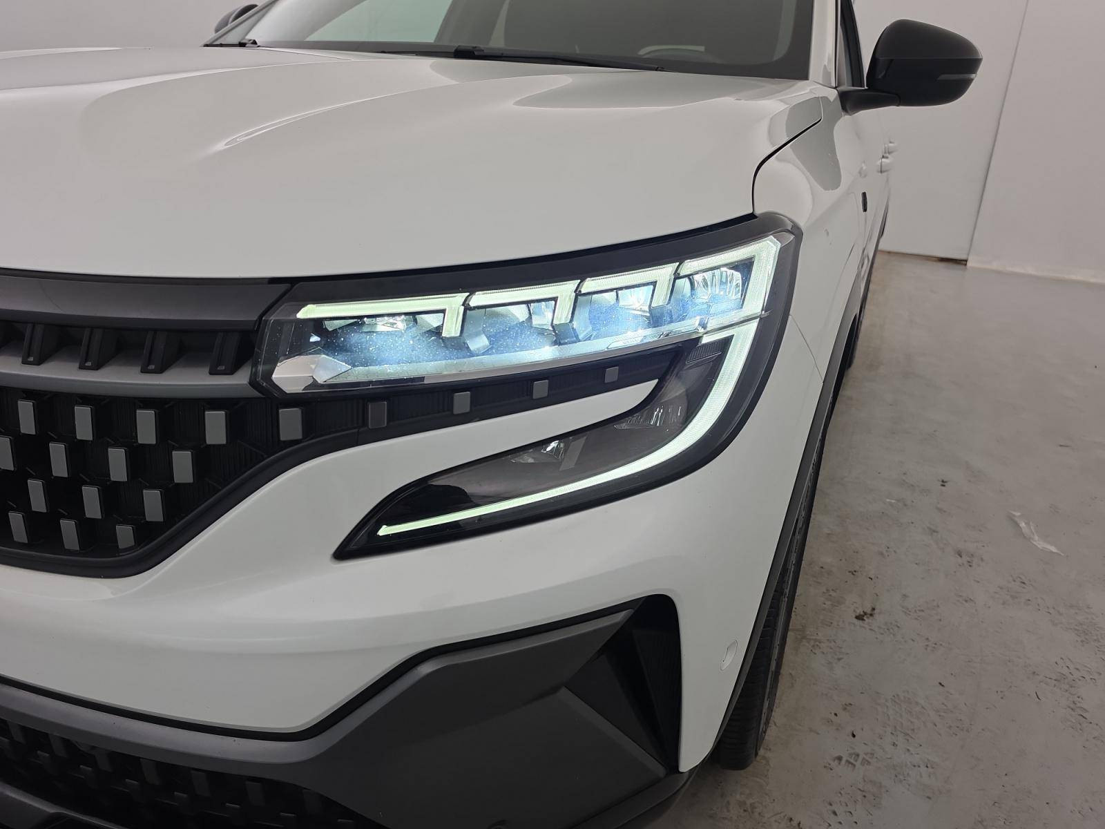 Vente en ligne Renault Austral  E-Tech hybrid 200 au prix de 24 990 €