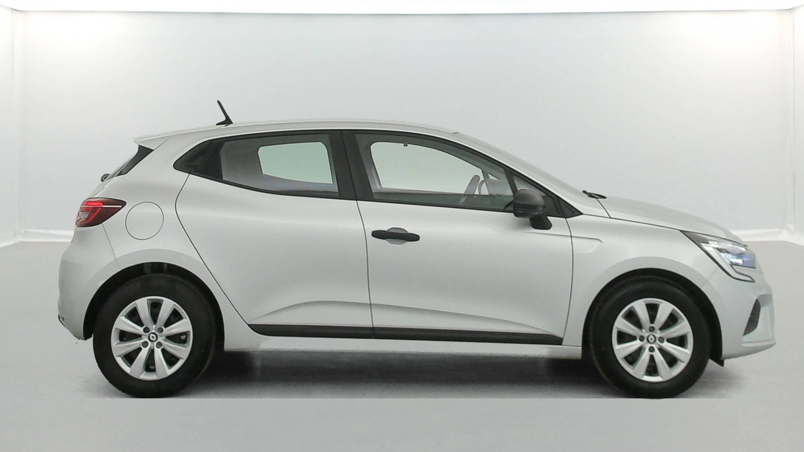 Vente en ligne Renault Clio 5 Clio SCe 65 au prix de 12 590 €