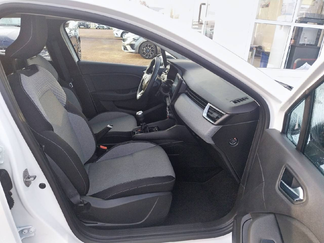 Vente en ligne Renault Clio 5 Clio SCe 65 au prix de 13 790 €