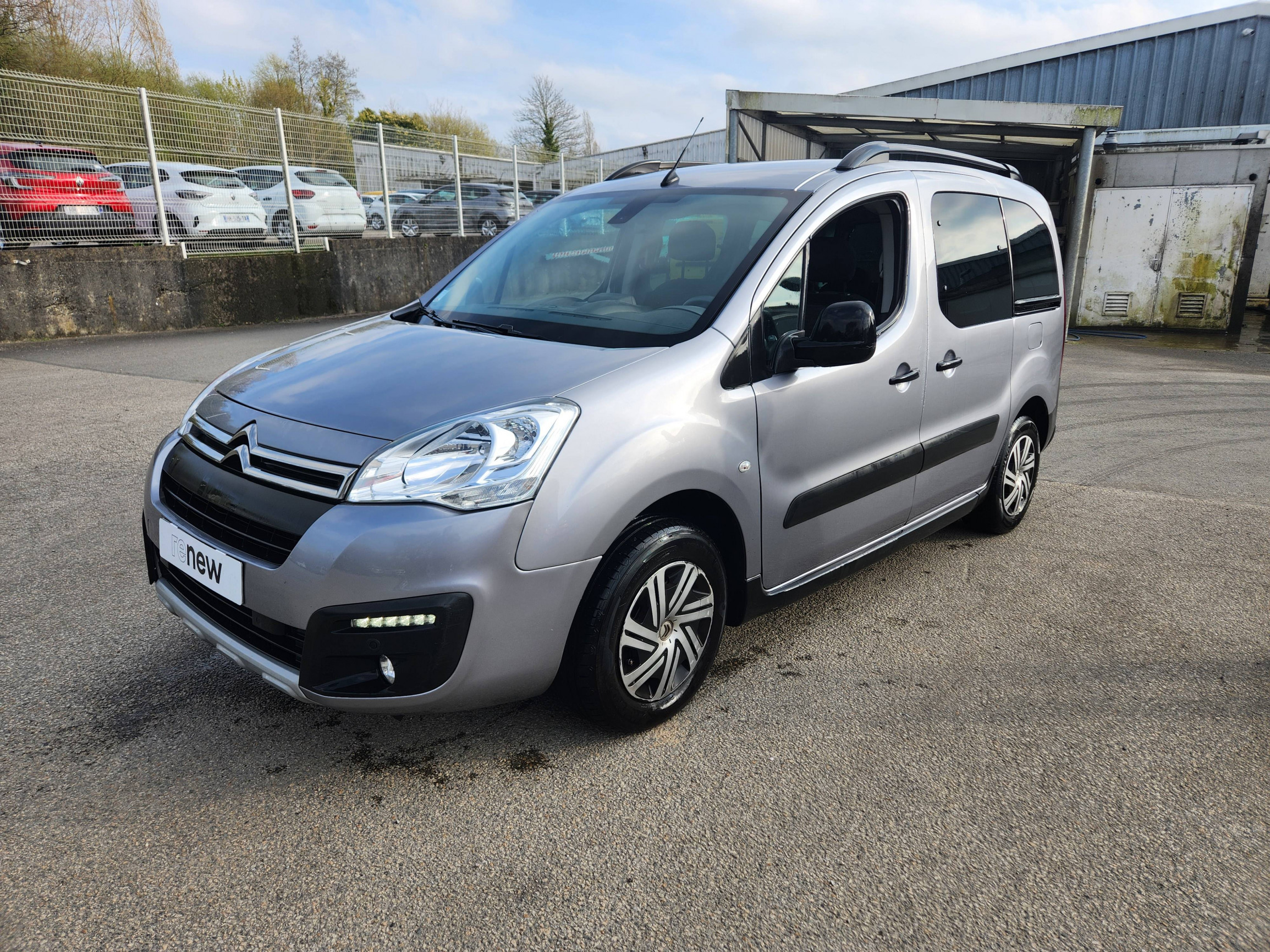 Citroën Berlingo  BlueHDi 100 S&S ETG6 occasion de 2017 en vente à Morlaix
