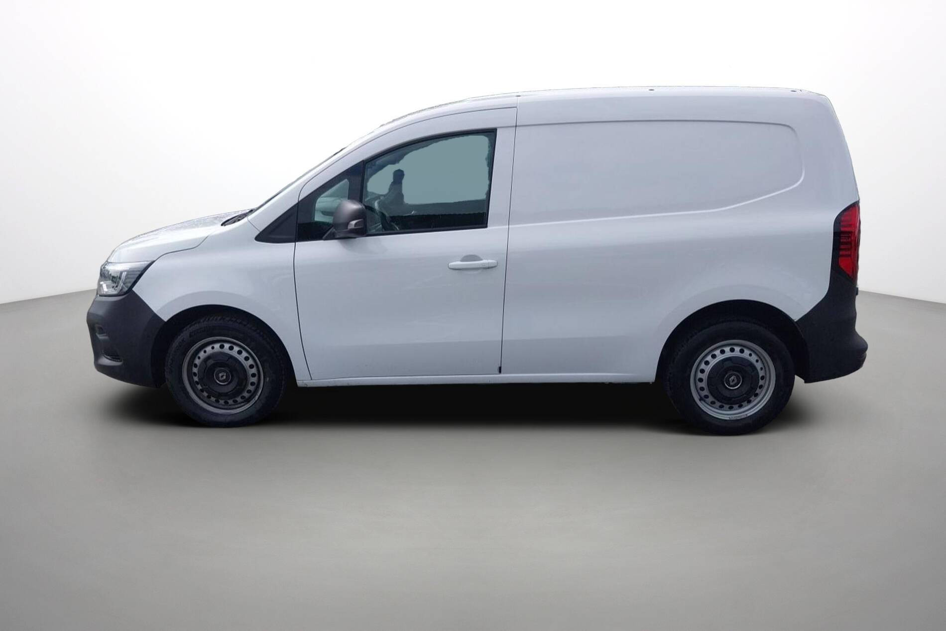 Vente en ligne Renault Kangoo Van  BLUE DCI 95 au prix de 15 990 €
