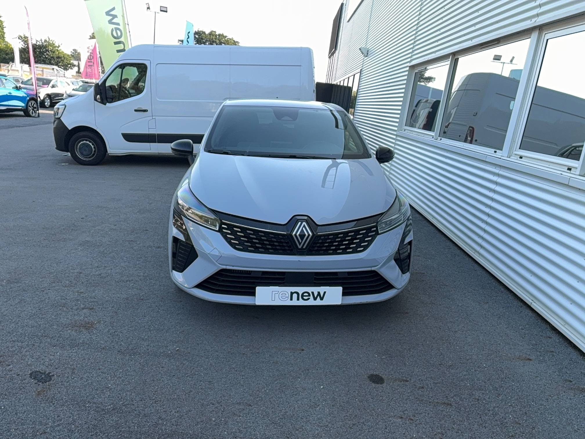 Vente en ligne Renault Clio 5 Clio TCe 90 au prix de 16 990 €