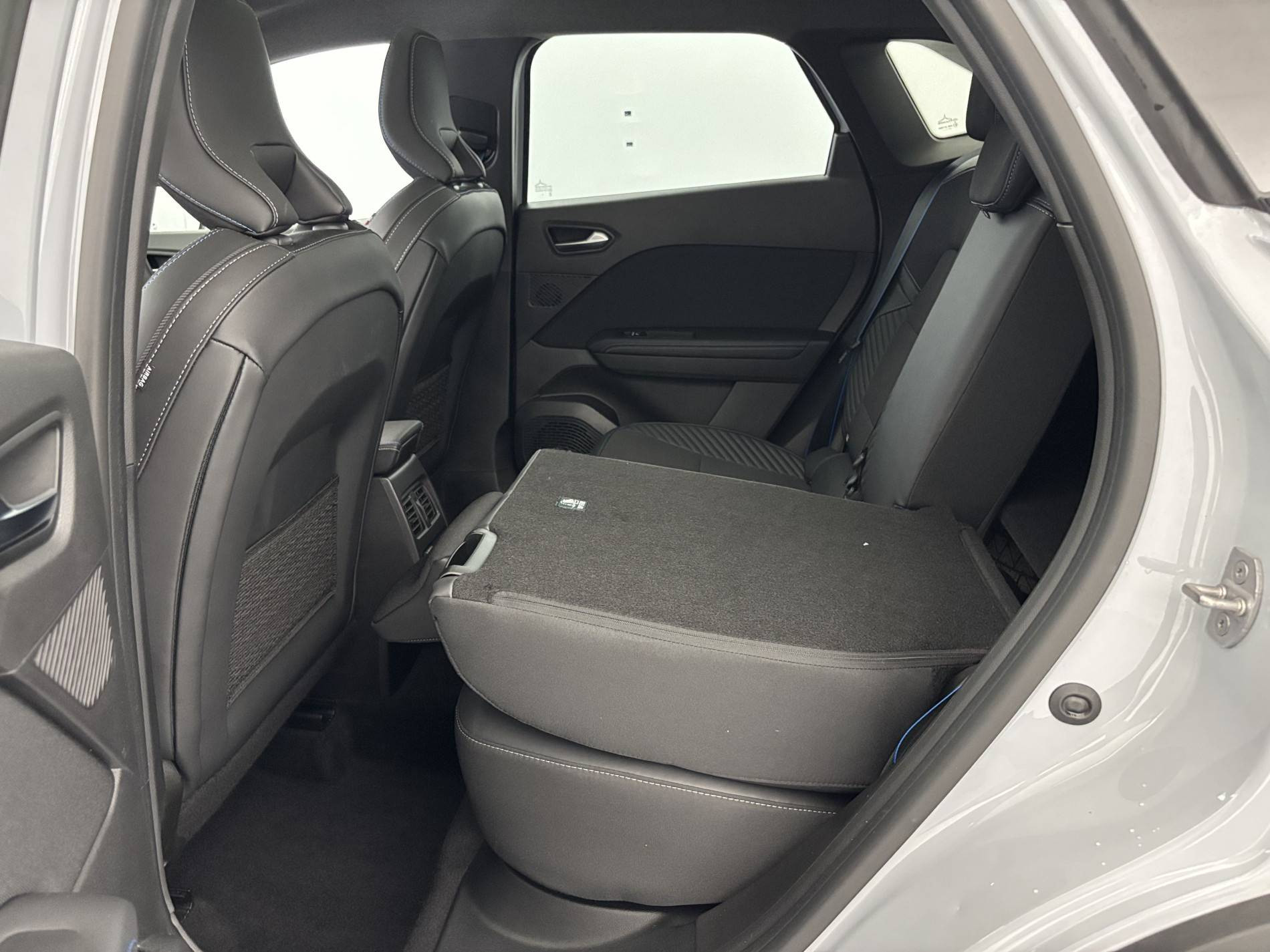 Vente en ligne Renault Symbioz  E-Tech full hybrid 145 au prix de 27 990 €