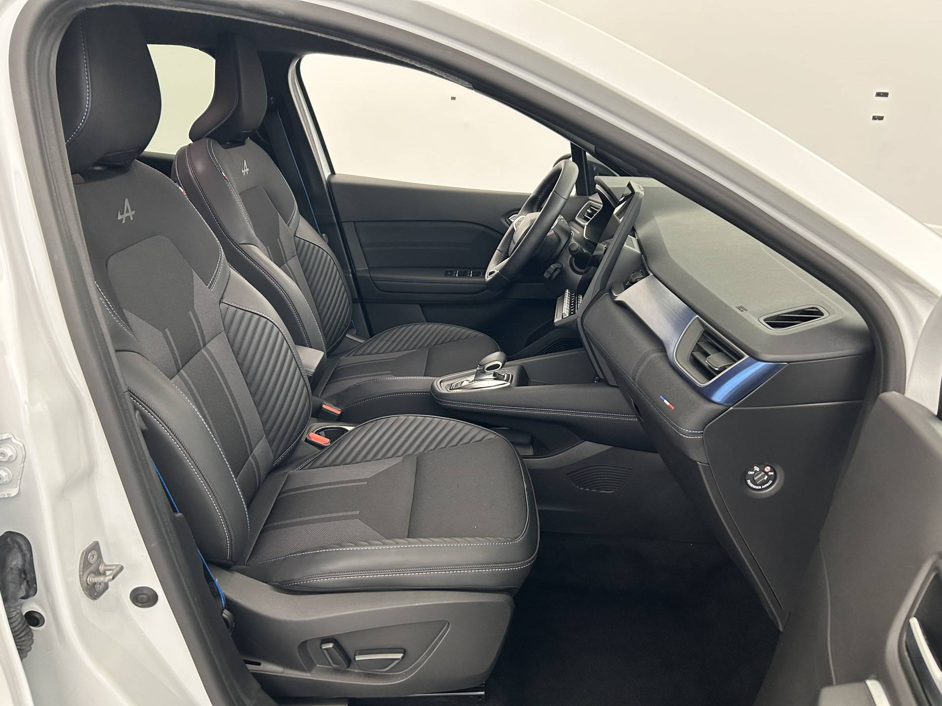 Vente en ligne Renault Symbioz  E-Tech full hybrid 145 au prix de 25 991 €