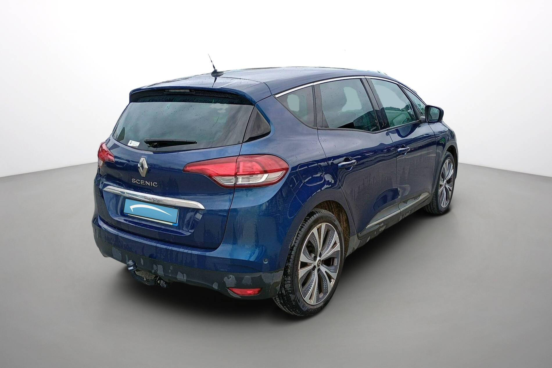 Vente en ligne Renault Scenic 4 Scenic Blue dCi 120 au prix de 16 390 €