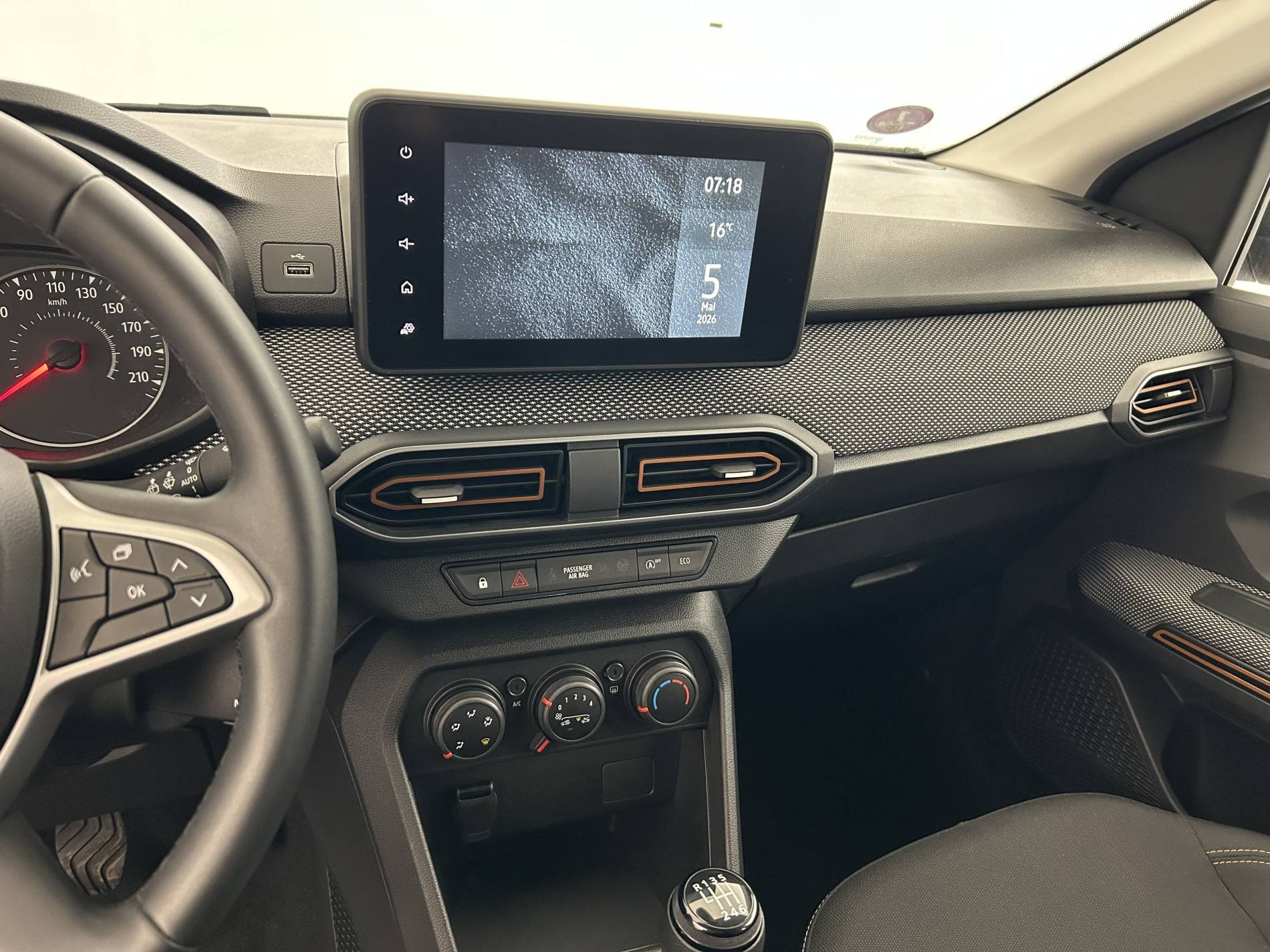 Vente en ligne Dacia Sandero  ECO-G 100 au prix de 15 490 €
