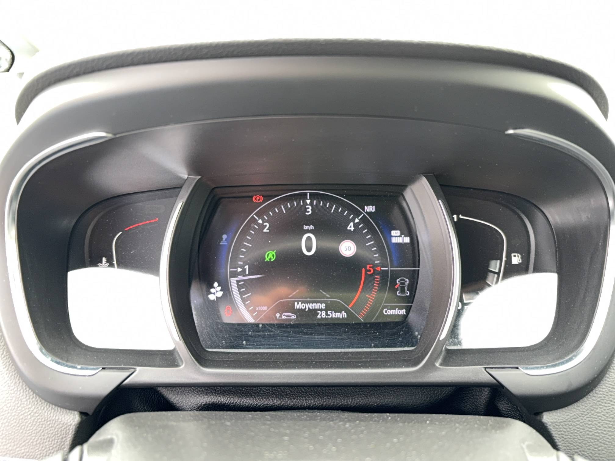 Vente en ligne Renault Scenic 4 Scenic Blue dCi 120 au prix de 13 590 €