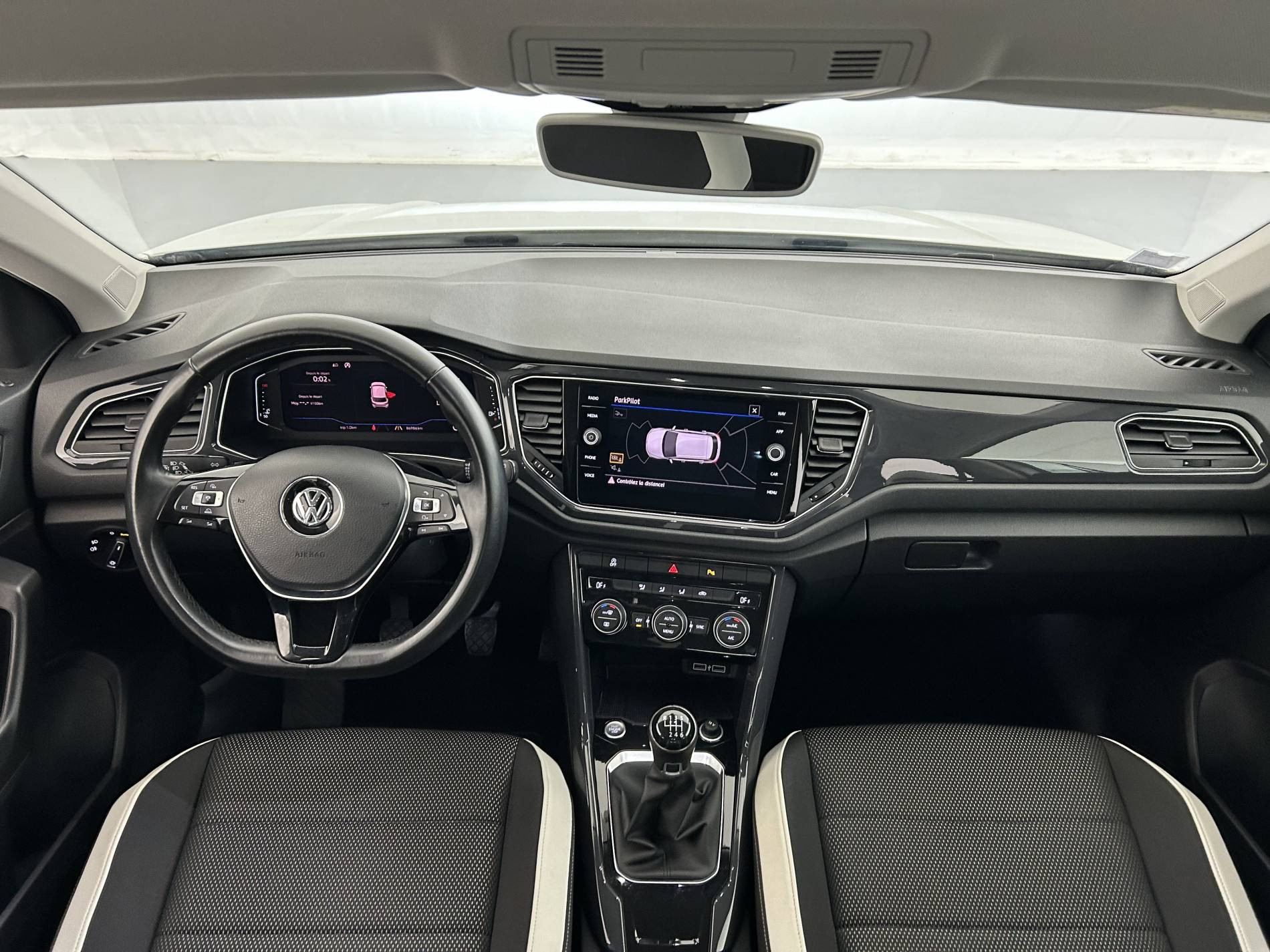 Vente en ligne Volkswagen T-Roc  1.5 TSI 150 EVO Start/Stop BVM6 au prix de 18 990 €