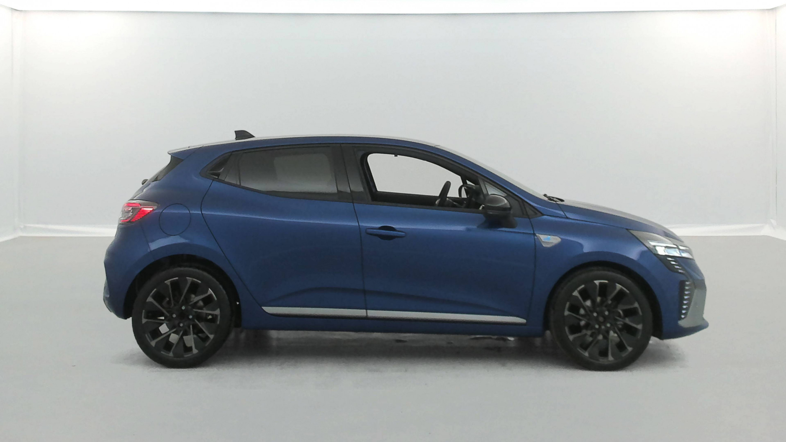 Vente en ligne Renault Clio 5 Clio TCe 90 ch GSR2 au prix de 18 490 €