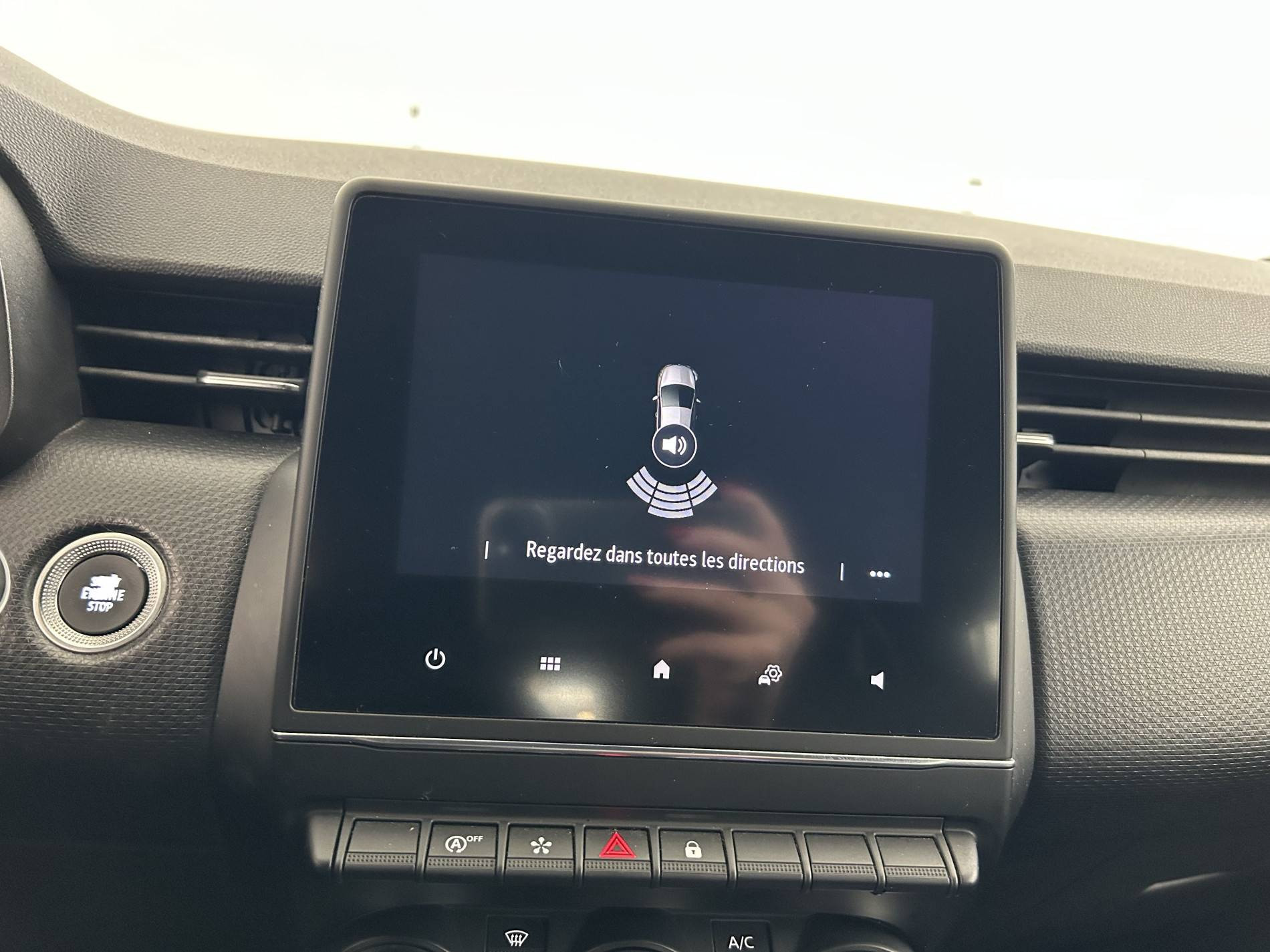 Vente en ligne Renault Clio 5 Clio TCe 100 au prix de 11 890 €