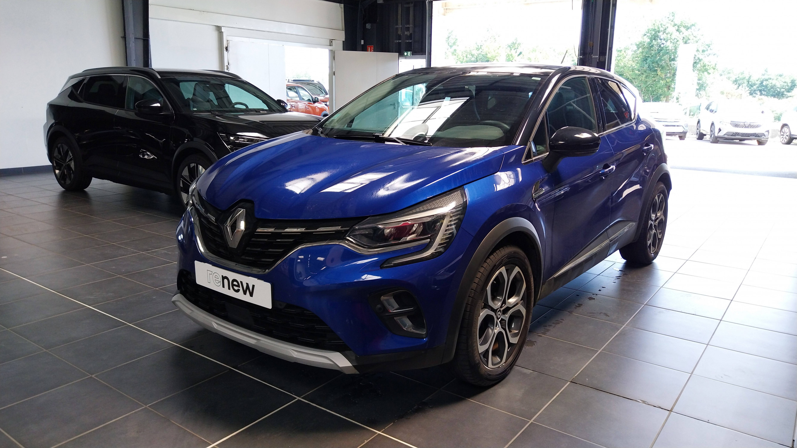 Renault Captur  E-Tech 145 - 21 occasion de 2022 en vente à Quimper