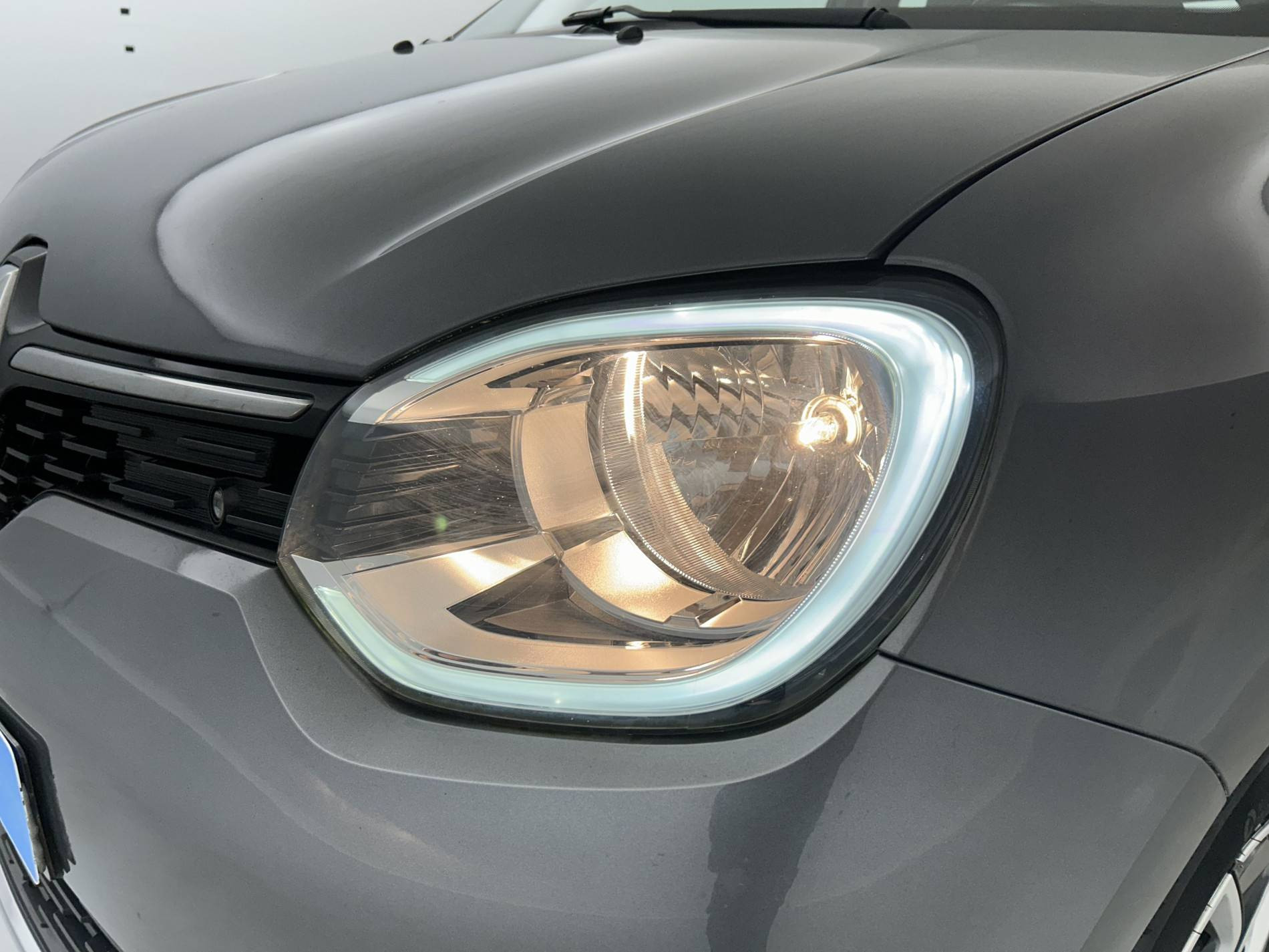 Vente en ligne Renault Twingo Electrique Twingo III E-Tech au prix de 11 990 €
