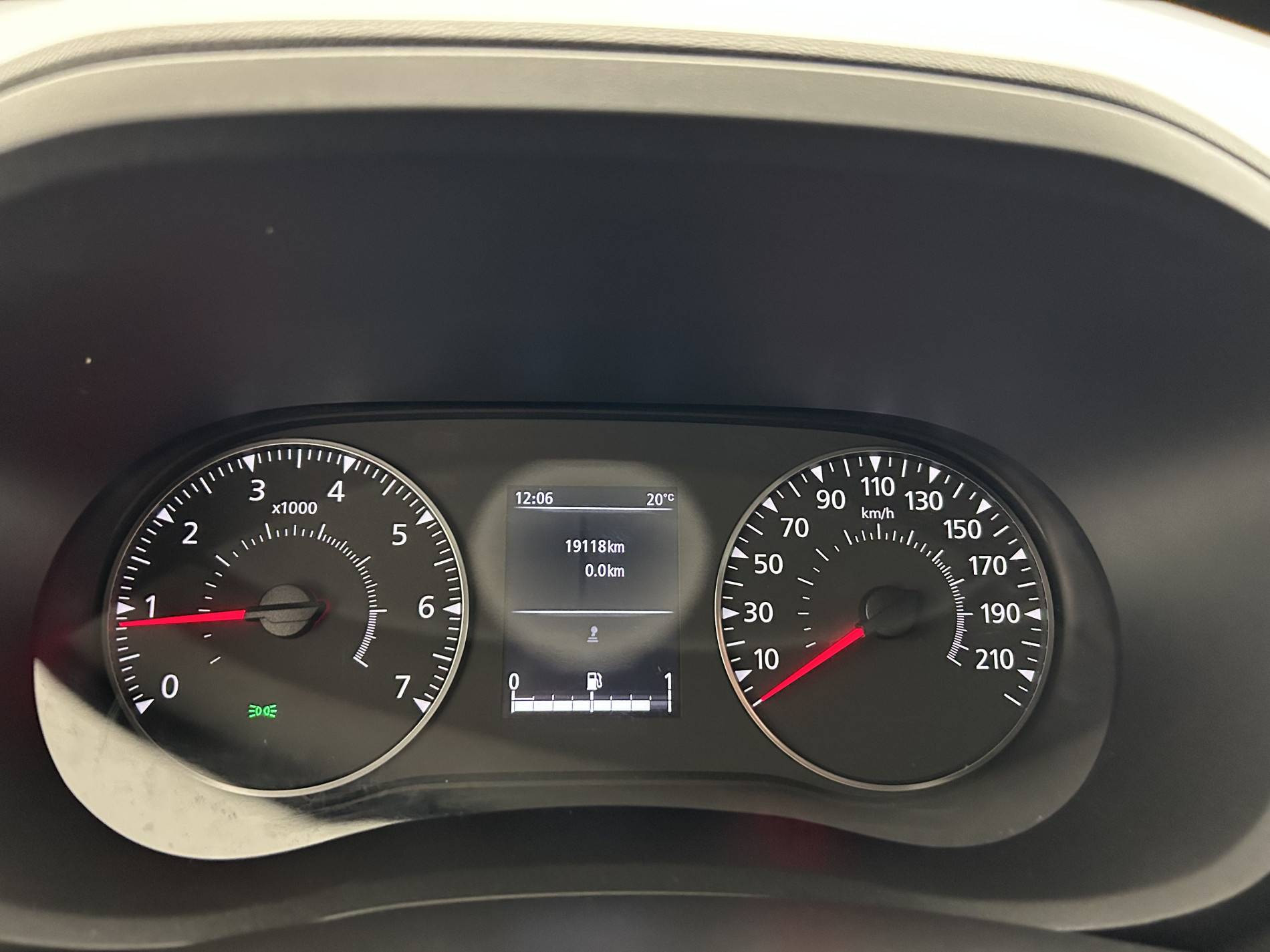 Vente en ligne Renault Master Fourgon MASTER FGN TRAC F3500 L3H3 BLUE DCI 135 au prix de 29 990 €