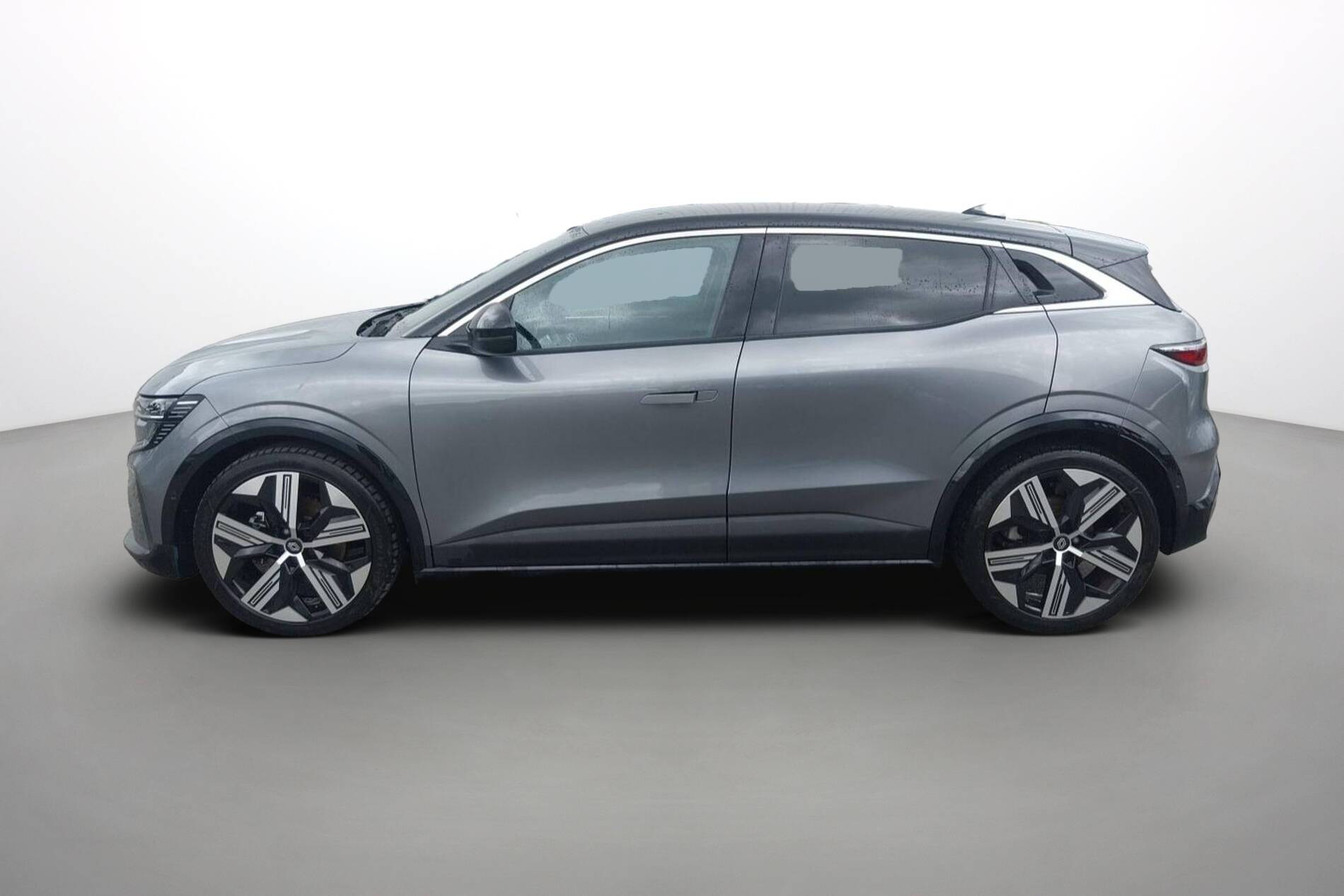 Vente en ligne Renault Megane E-Tech  EV60 220 ch super charge au prix de 26 990 €