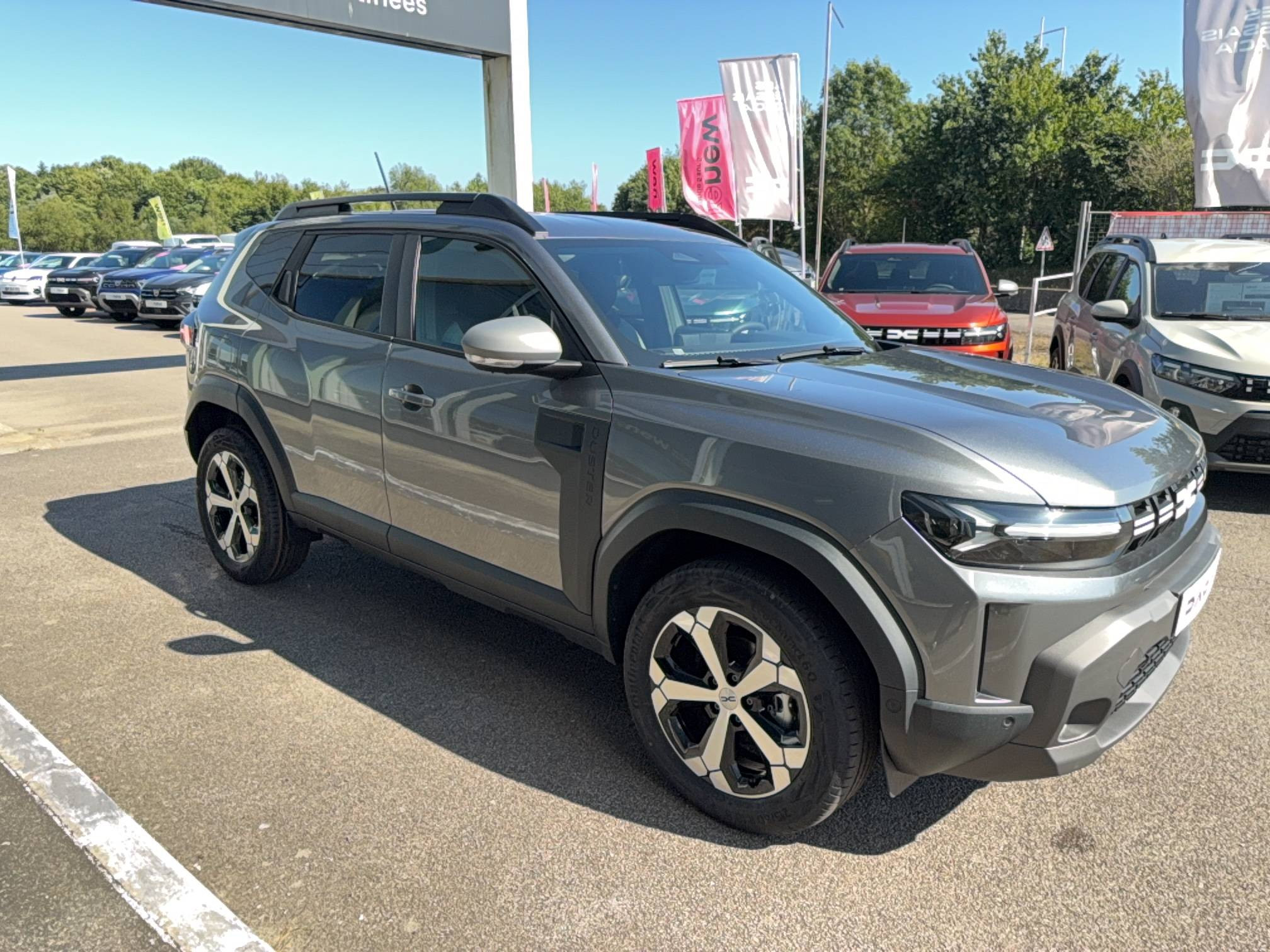 Vente en ligne Dacia Duster  Hybrid 155 au prix de 29 890 €