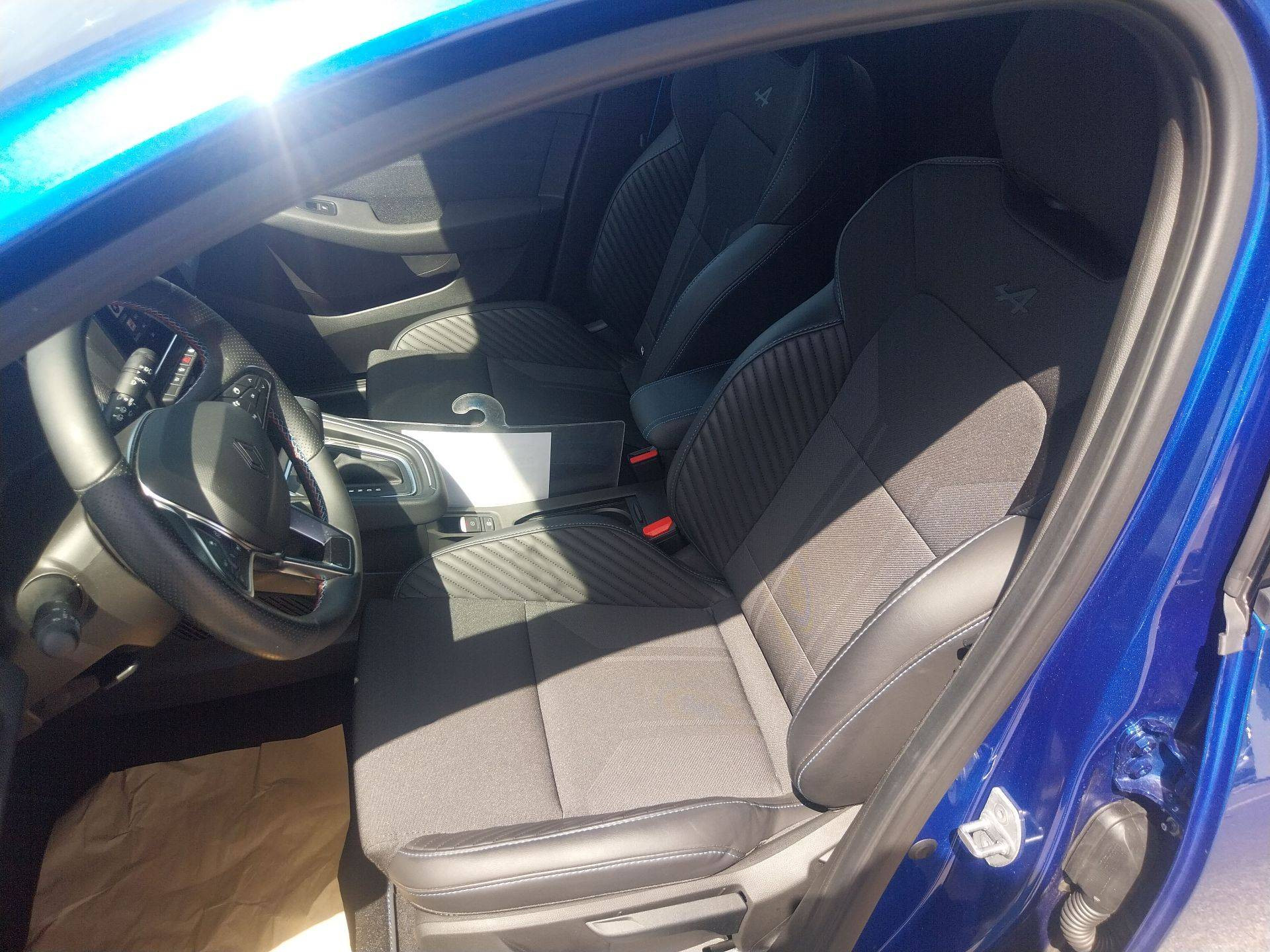 Vente en ligne Renault Clio 5 Clio E-Tech full hybrid 145 ch GSR2 au prix de 22 490 €