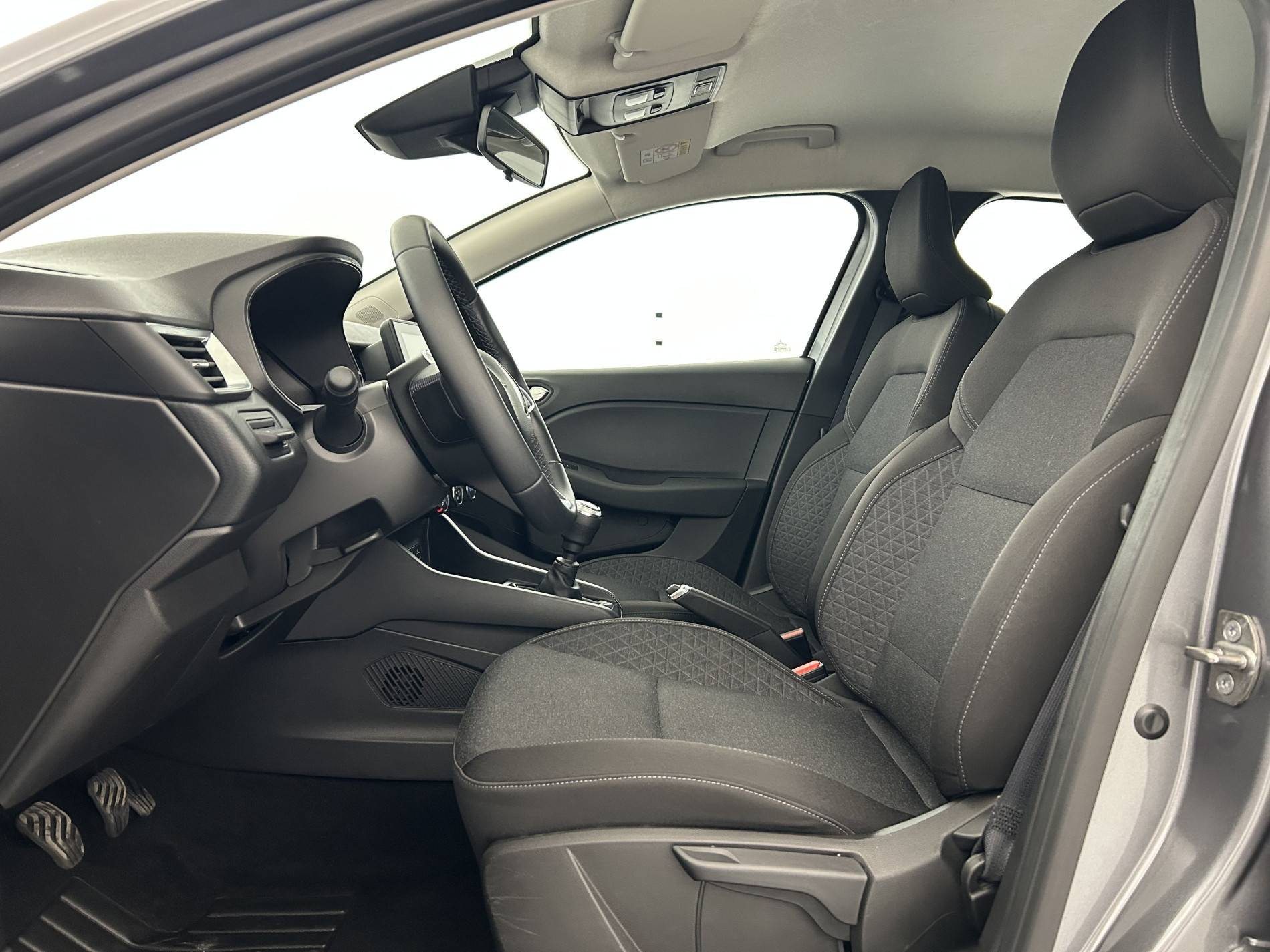 Vente en ligne Renault Clio 5 Clio TCe 90 au prix de 14 990 €