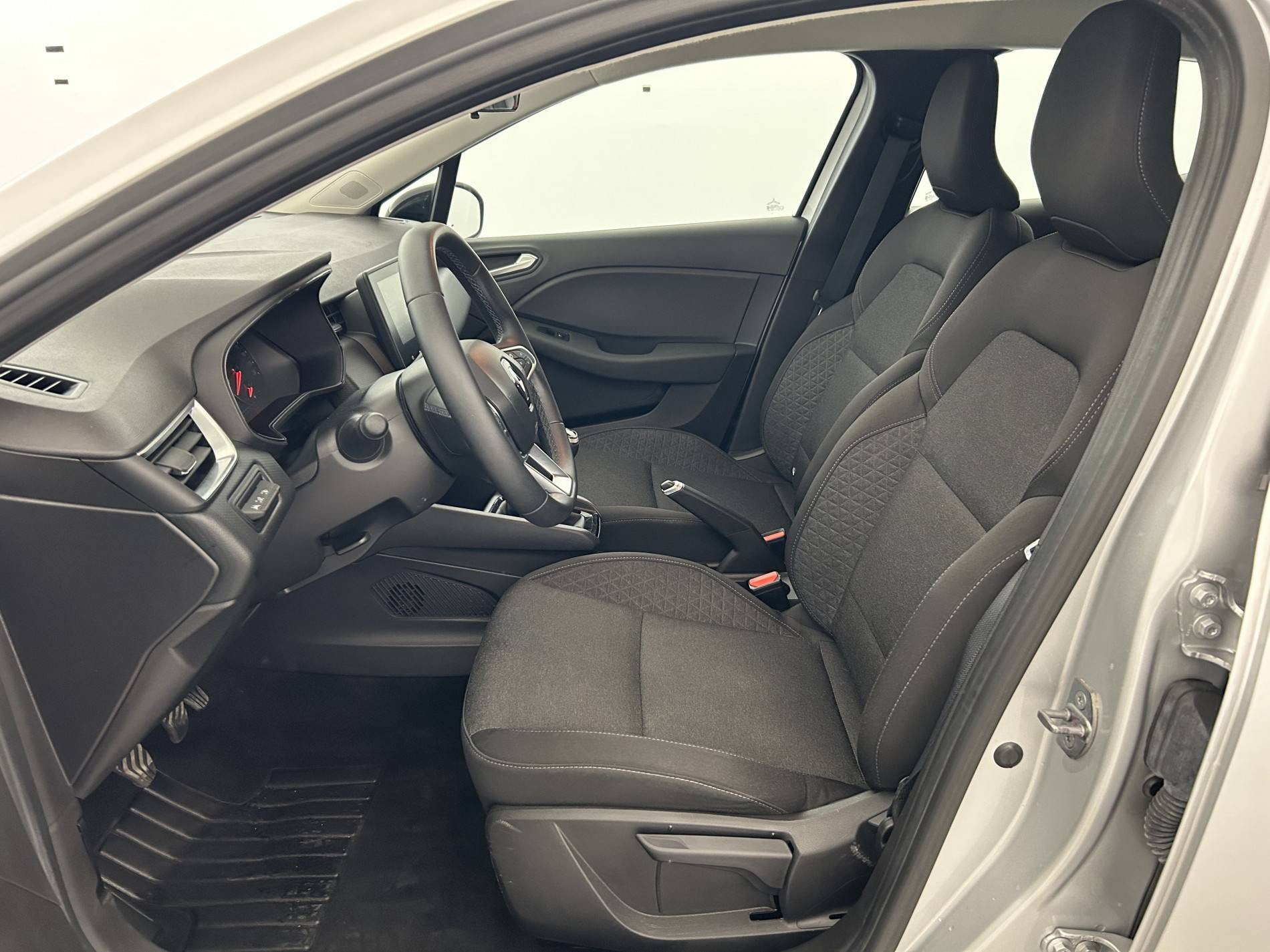 Vente en ligne Renault Clio 5 Clio TCe 90 au prix de 13 990 €