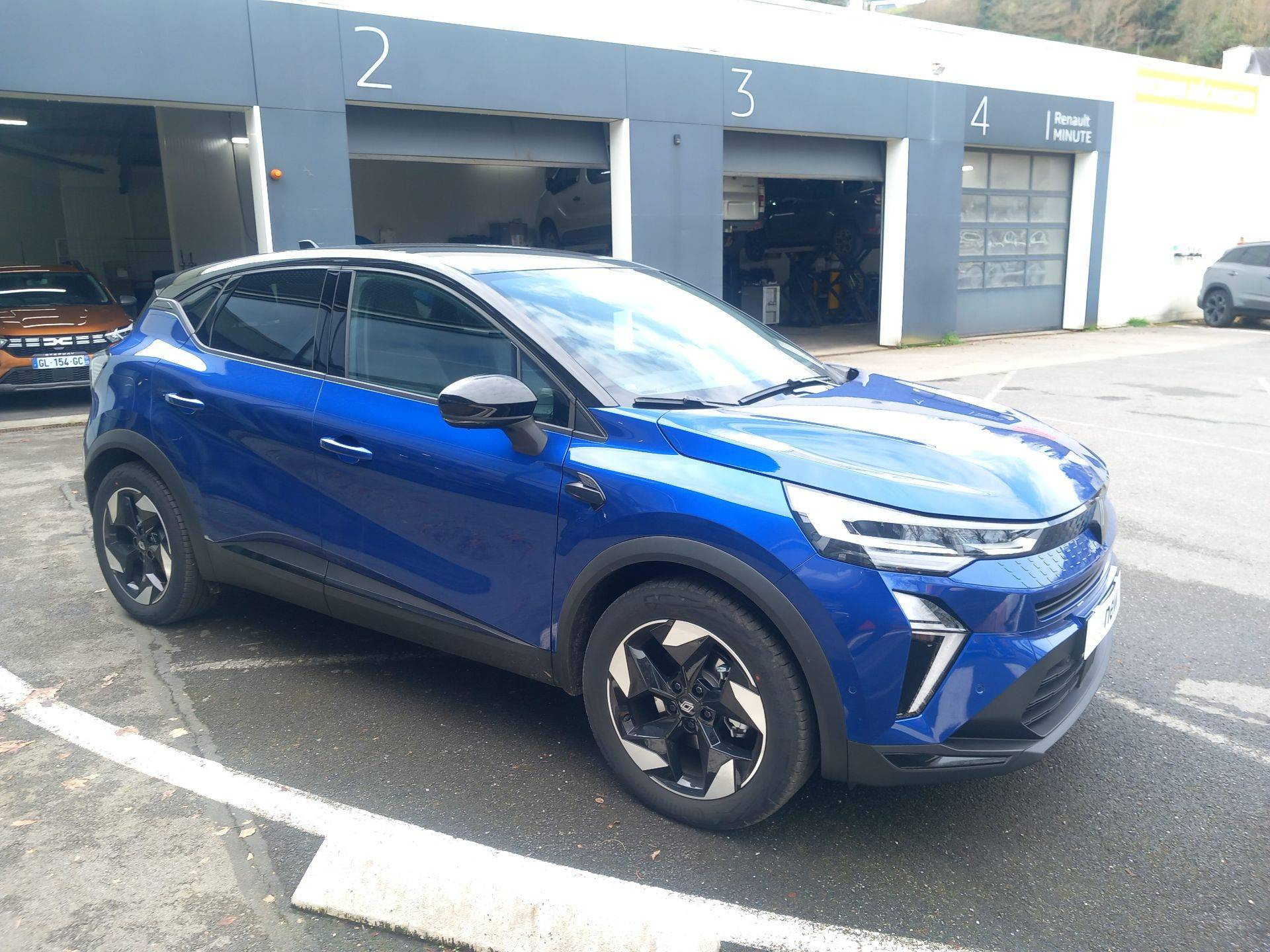 Vente en ligne Renault Captur  E-Tech full hybrid 160 ch au prix de 29 990 €