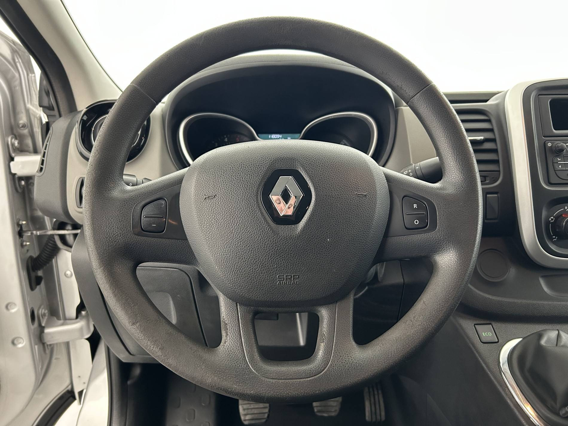 Vente en ligne Renault Trafic Cabine Approfondie TRAFIC CA L1H1 1000 KG DCI 120 E6 au prix de 15 990 €