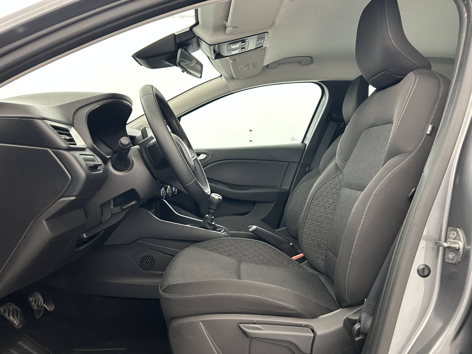 Vente en ligne Renault Clio 5 Clio TCe 90 au prix de 14 490 €