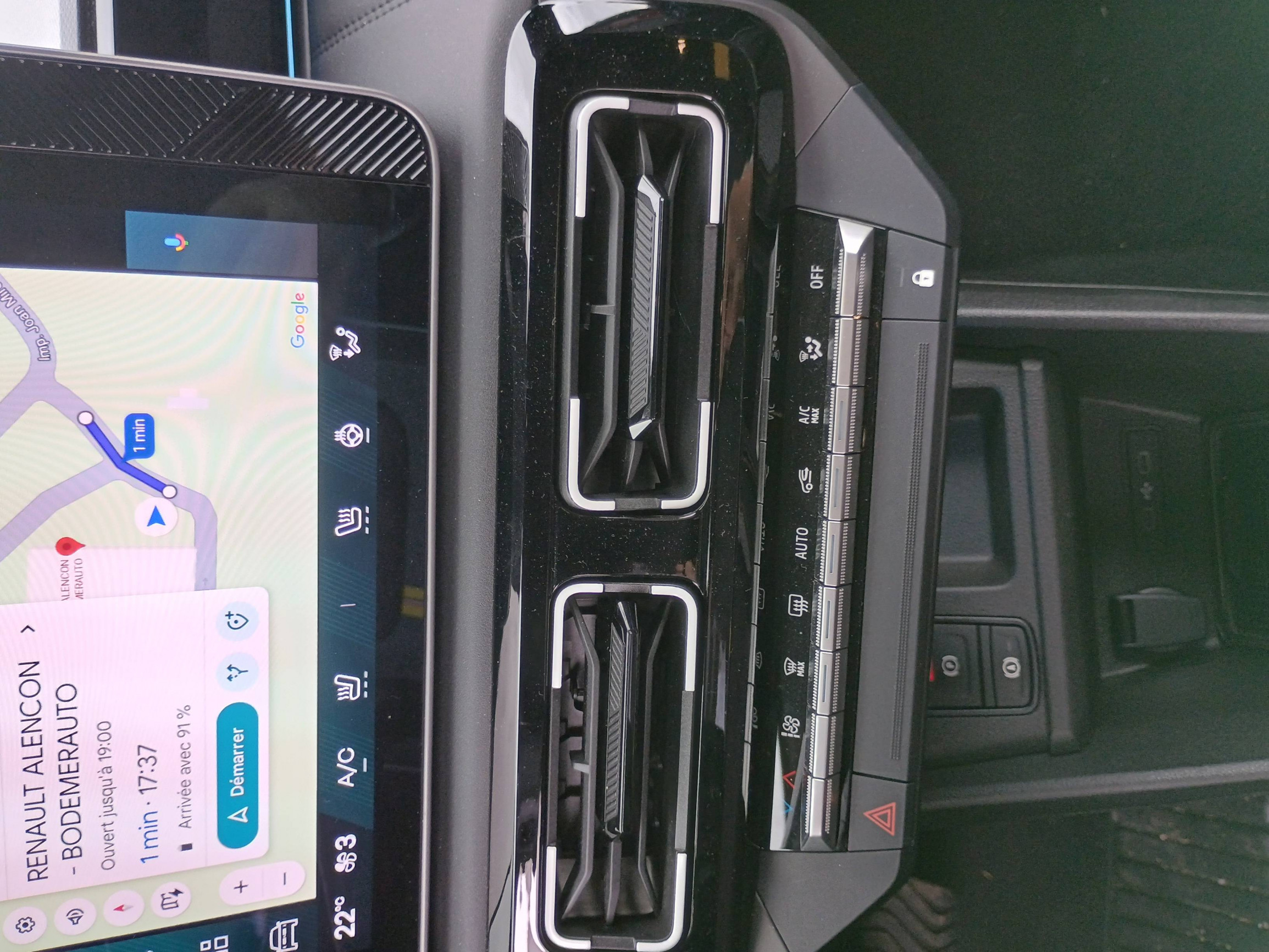 Vente en ligne Renault R4 E-Tech  150 ch autonomie confort au prix de 36 199 €
