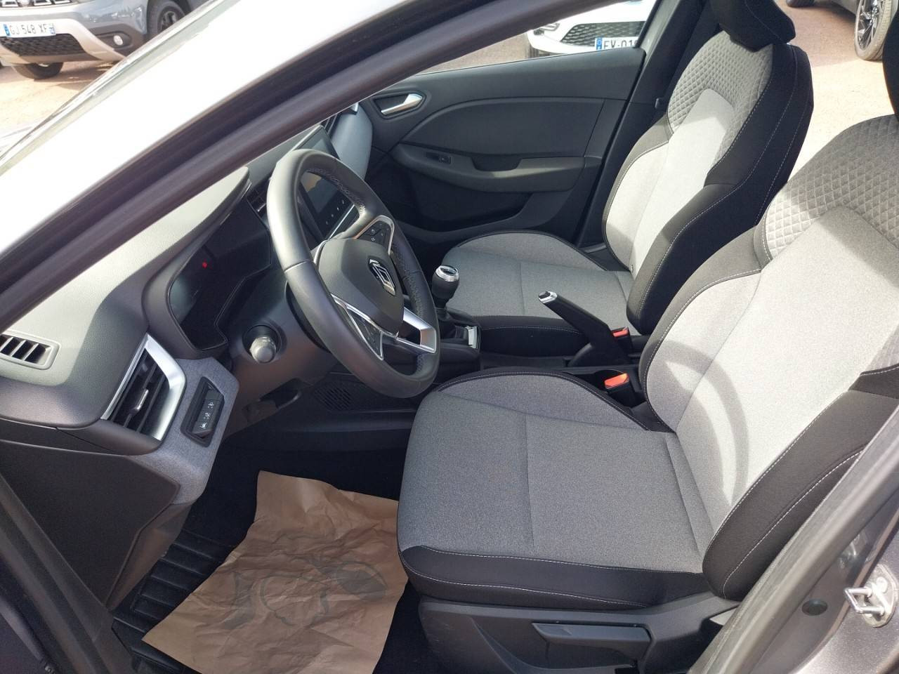 Vente en ligne Renault Clio 5 Clio SCe 65 au prix de 14 590 €