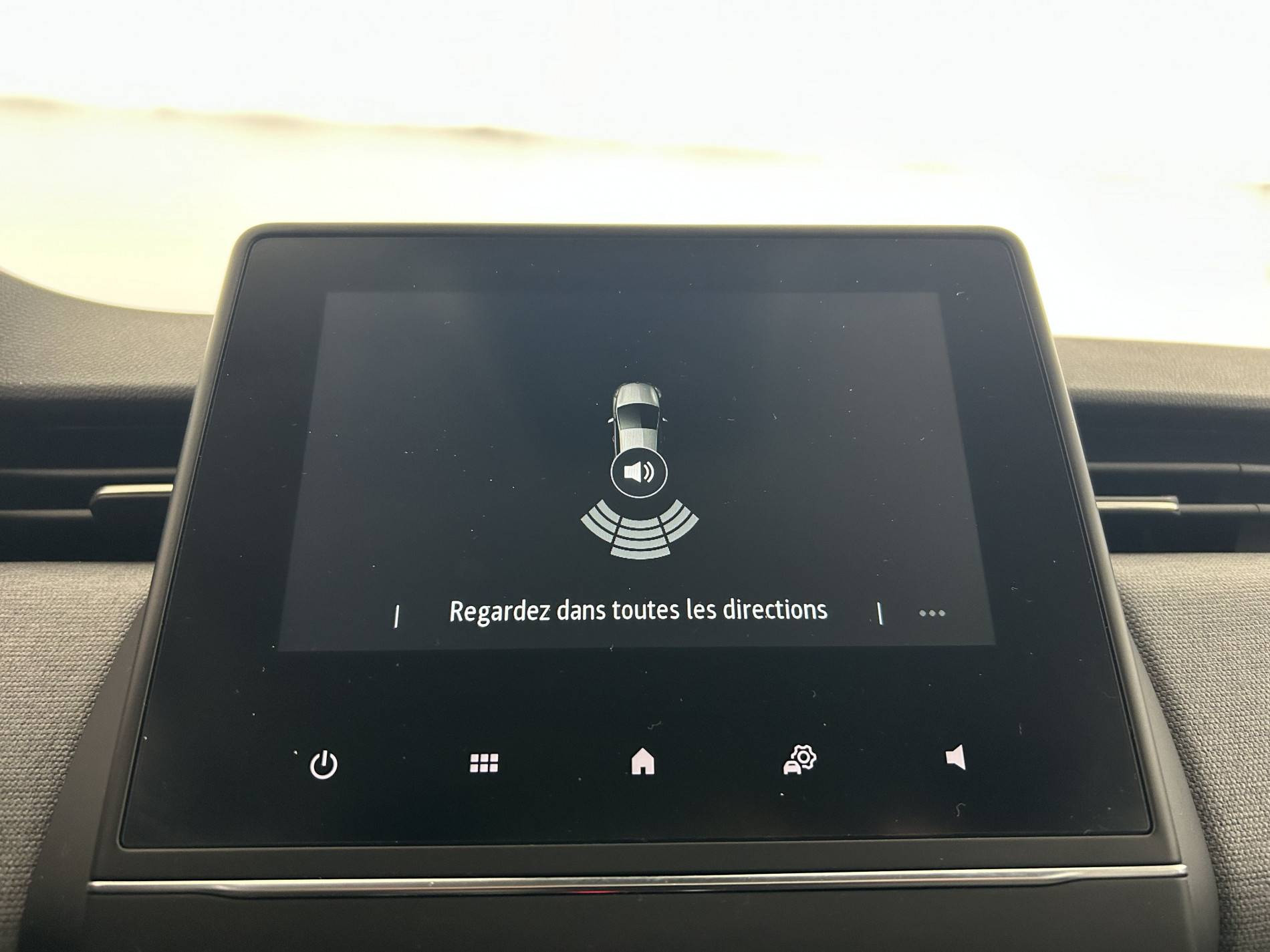 Vente en ligne Renault Clio 5 Clio Blue dCi 100 ch GSR2 au prix de 17 990 €