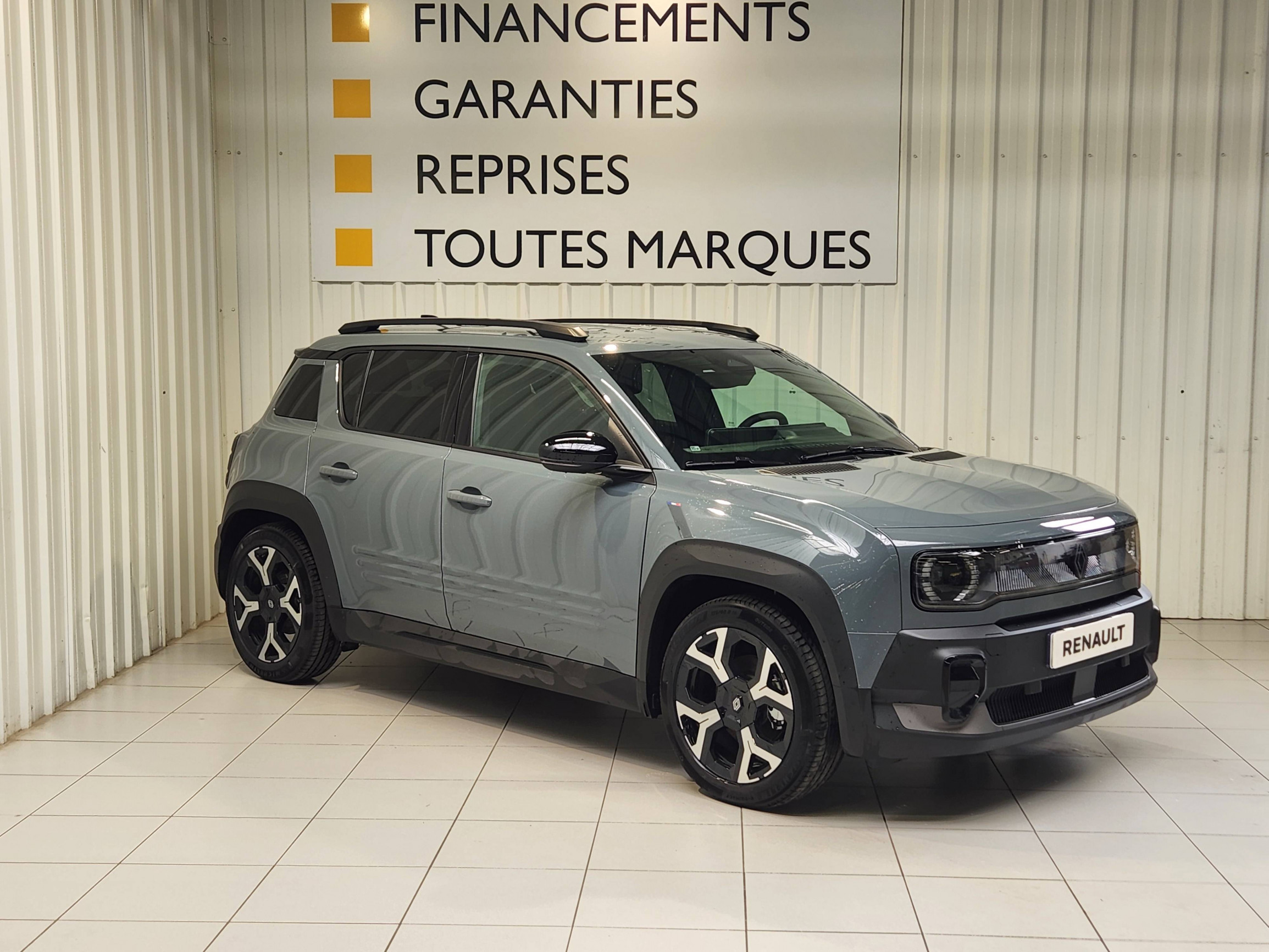 Vente en ligne Renault R4 E-Tech  150 ch autonomie confort au prix de 34 690 €