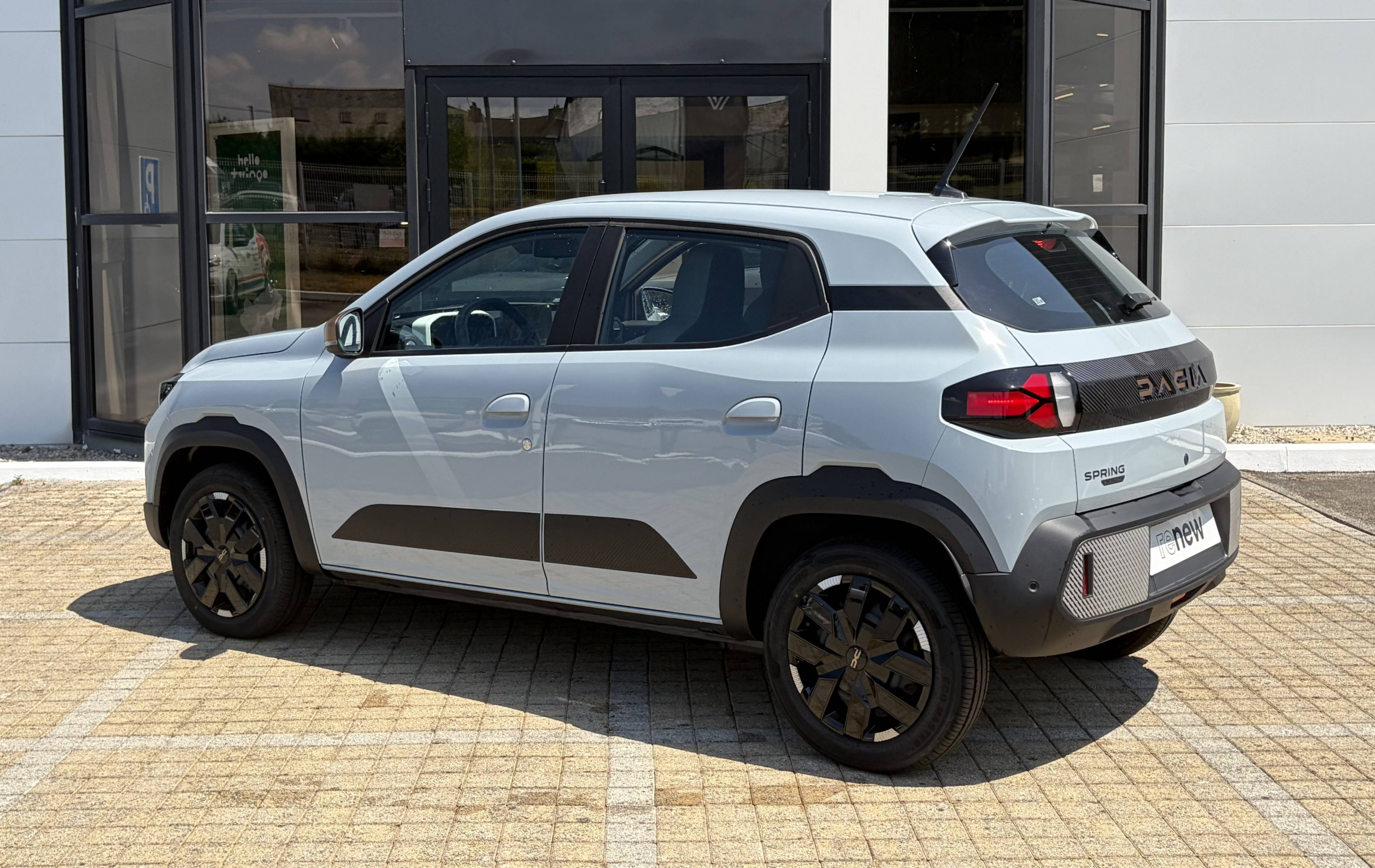 Vente en ligne Dacia Spring  electric 100 au prix de 16 690 €