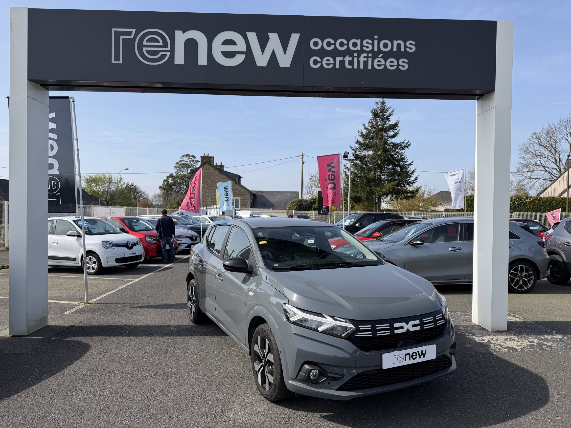 Dacia Sandero  TCe 90 GSR2 occasion de 2025 en vente à Lannion