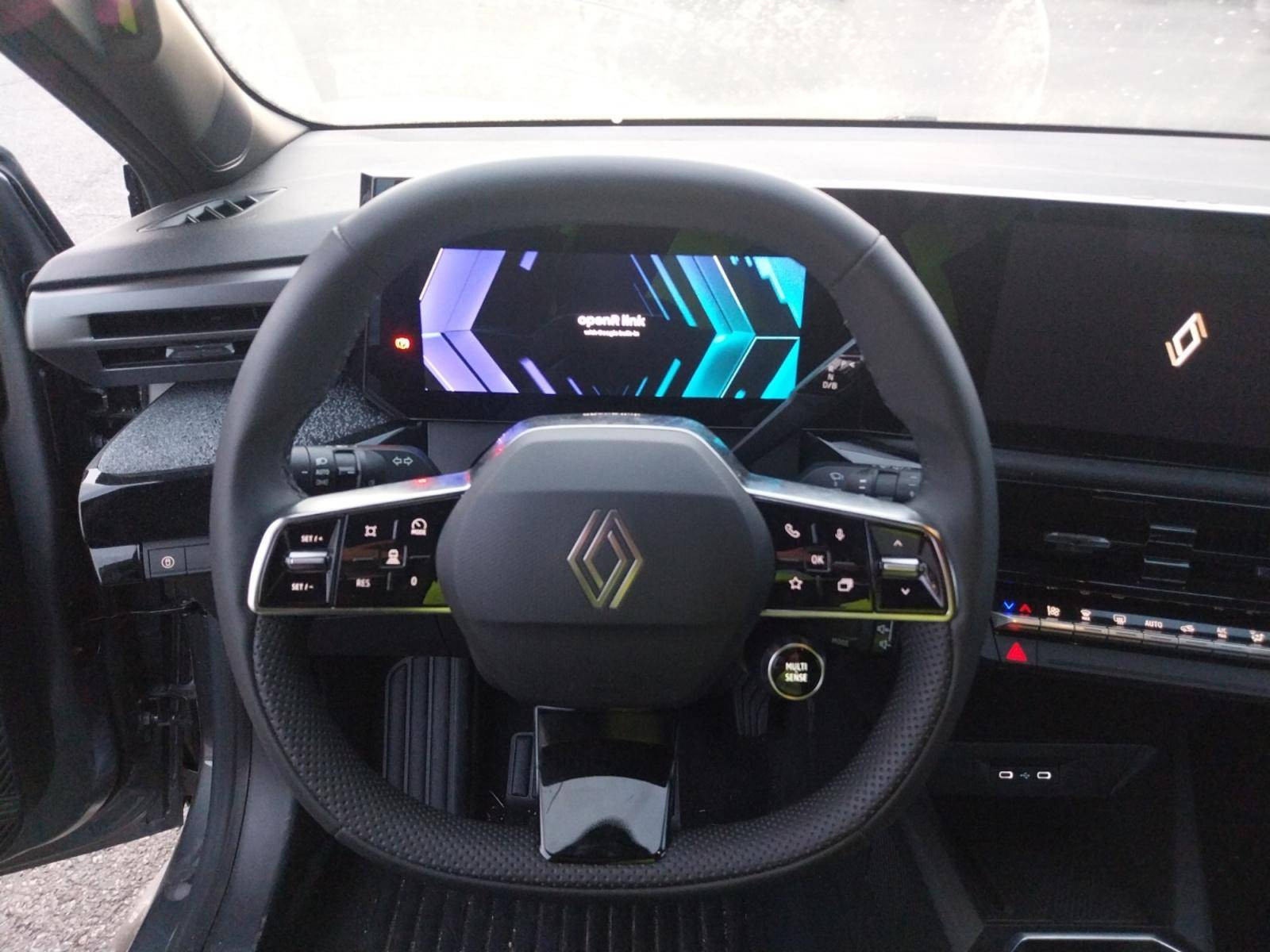 Vente en ligne Renault Clio 6 Clio E-Tech full hybrid 160 ch au prix de 26 480 €