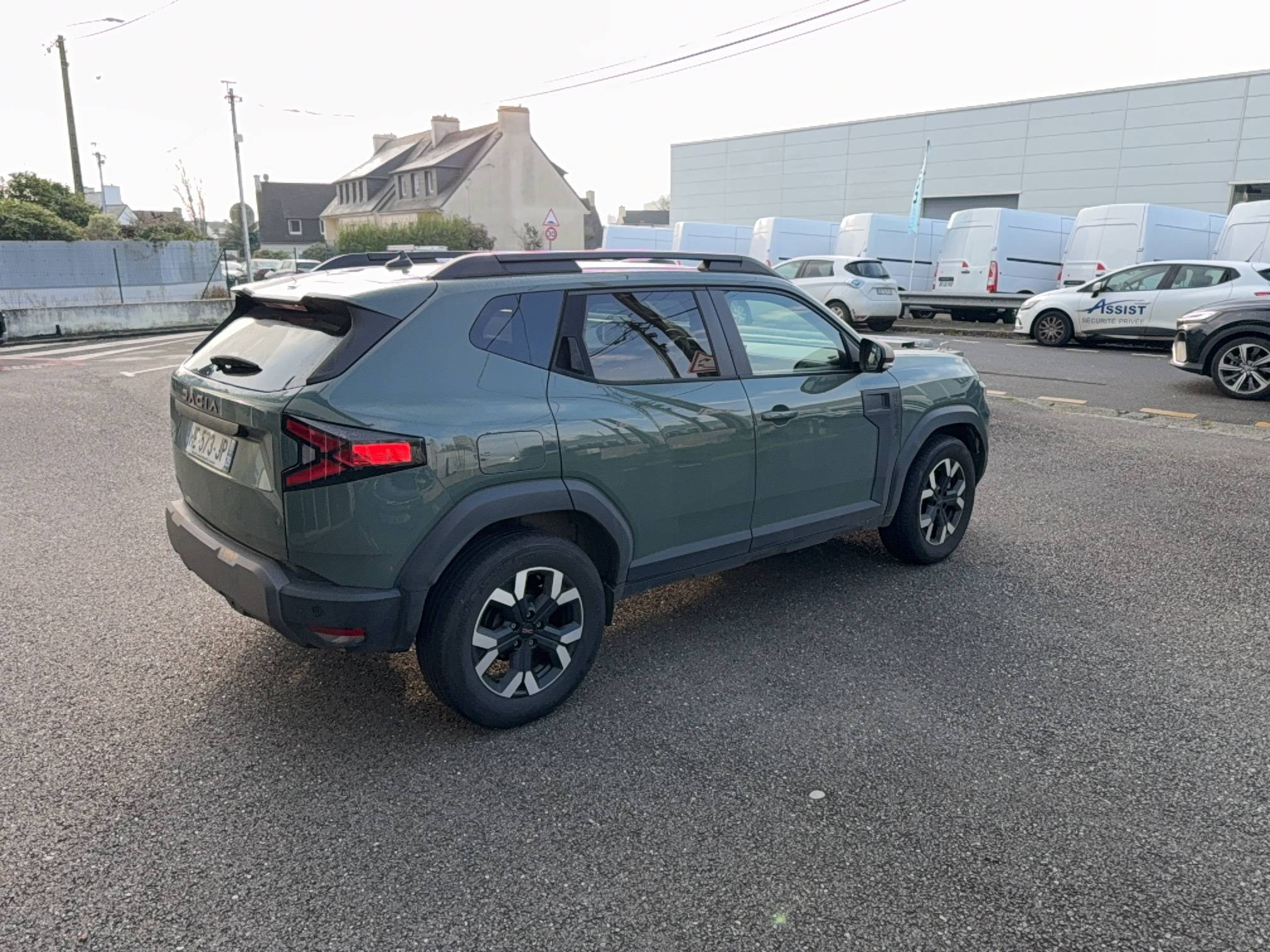 Vente en ligne Dacia Duster  Hybrid 140 au prix de 28 590 €