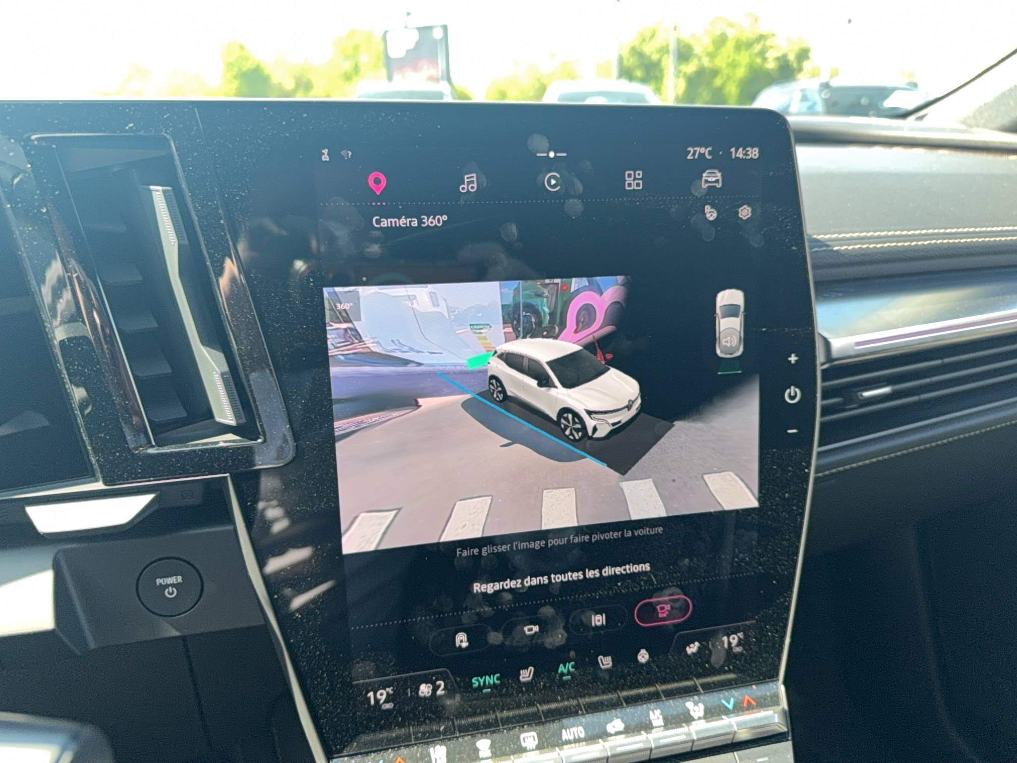 Vente en ligne Renault Megane E-Tech  EV60 220 ch super charge au prix de 28 990 €