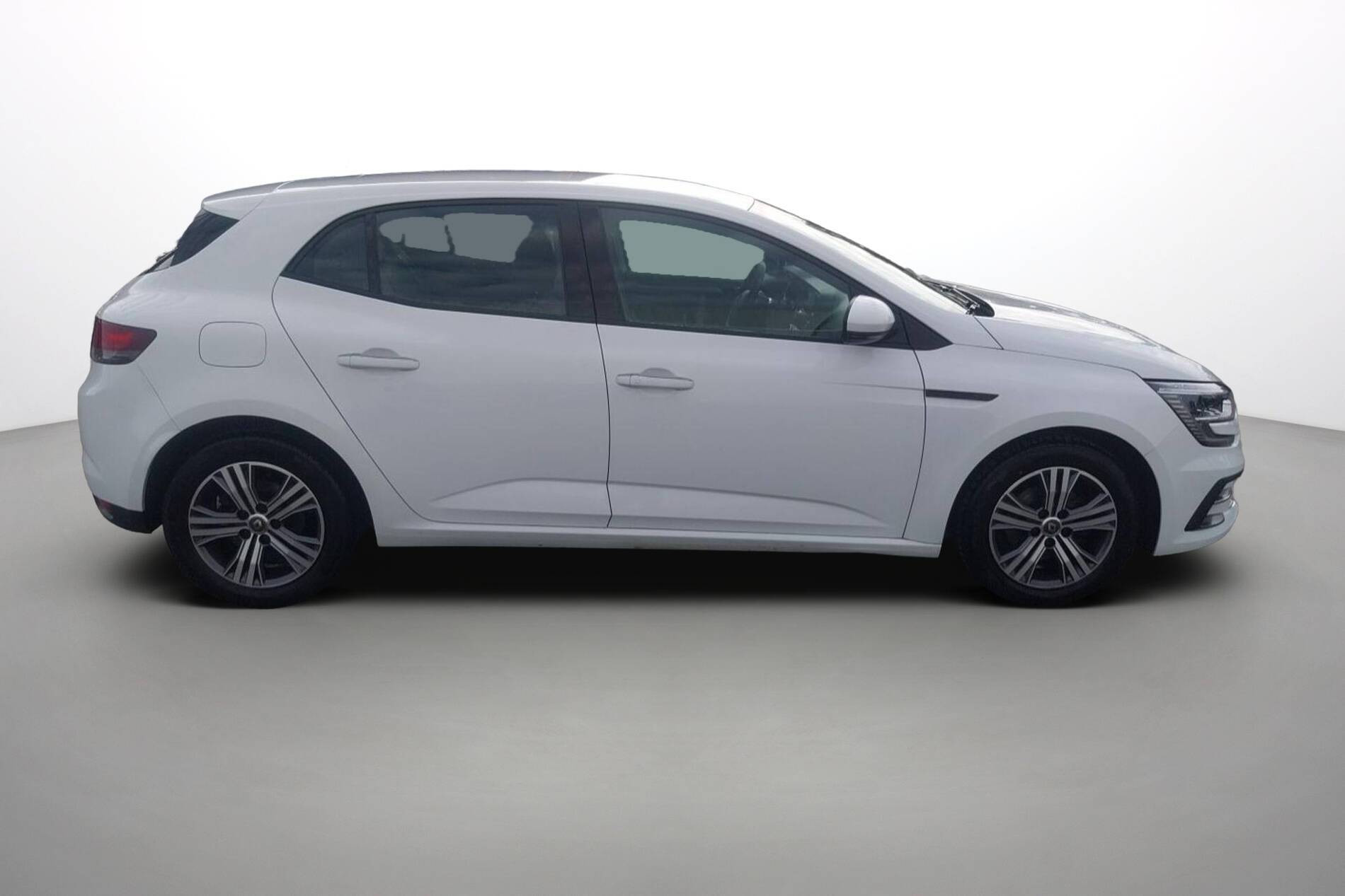 Vente en ligne Renault Megane 4  TCe 140 au prix de 15 990 €