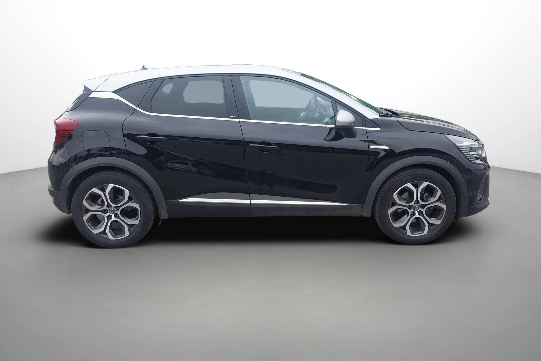 Vente en ligne Renault Captur  E-Tech 145 - 21 au prix de 16 290 €