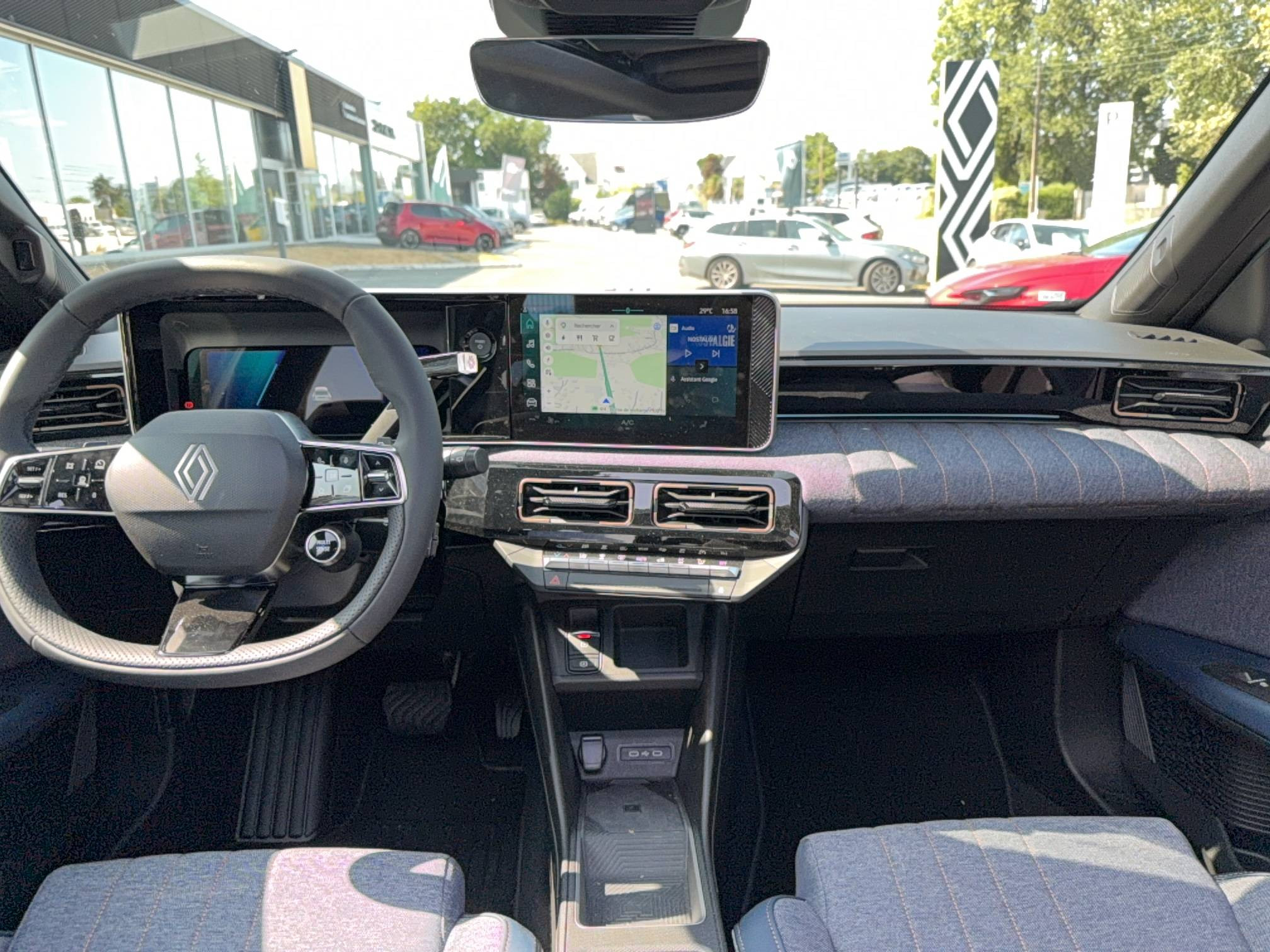 Vente en ligne Renault R4 E-Tech  150 ch autonomie confort au prix de 39 790 €