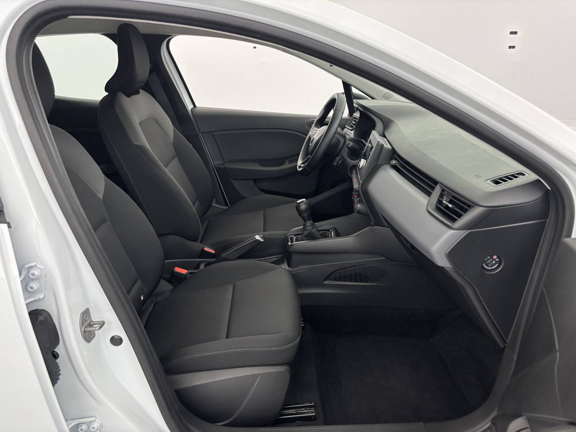Vente en ligne Renault Clio 5 Clio SCe 65 au prix de 12 490 €